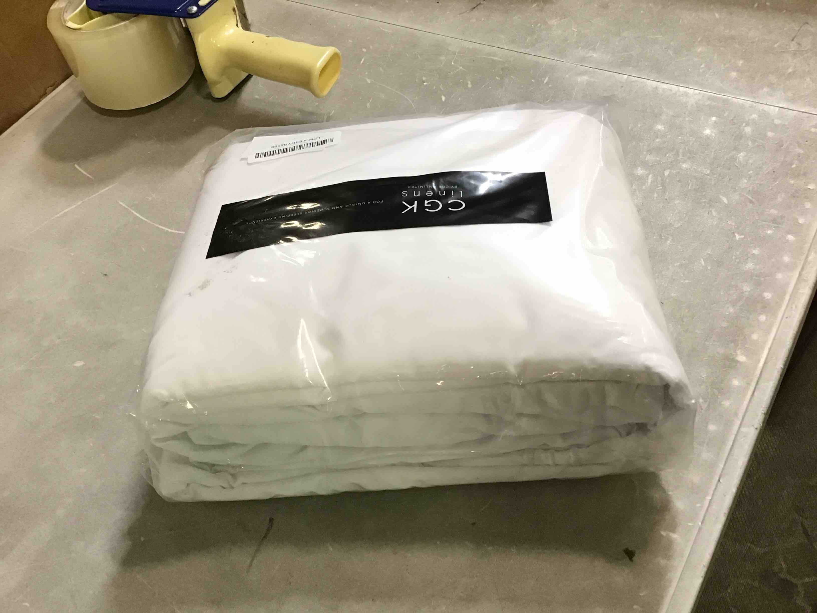 https://s3.amazonaws.com/lotting-images-prod/bidfta/GRN6762295_1722621373504.jpeg