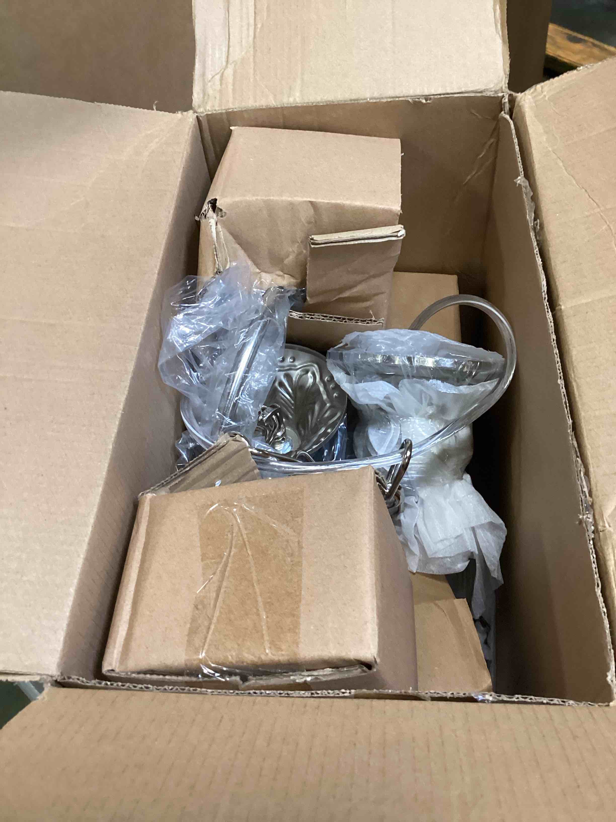 https://s3.amazonaws.com/lotting-images-prod/bidfta/GRN6765203_1722278003145.jpeg