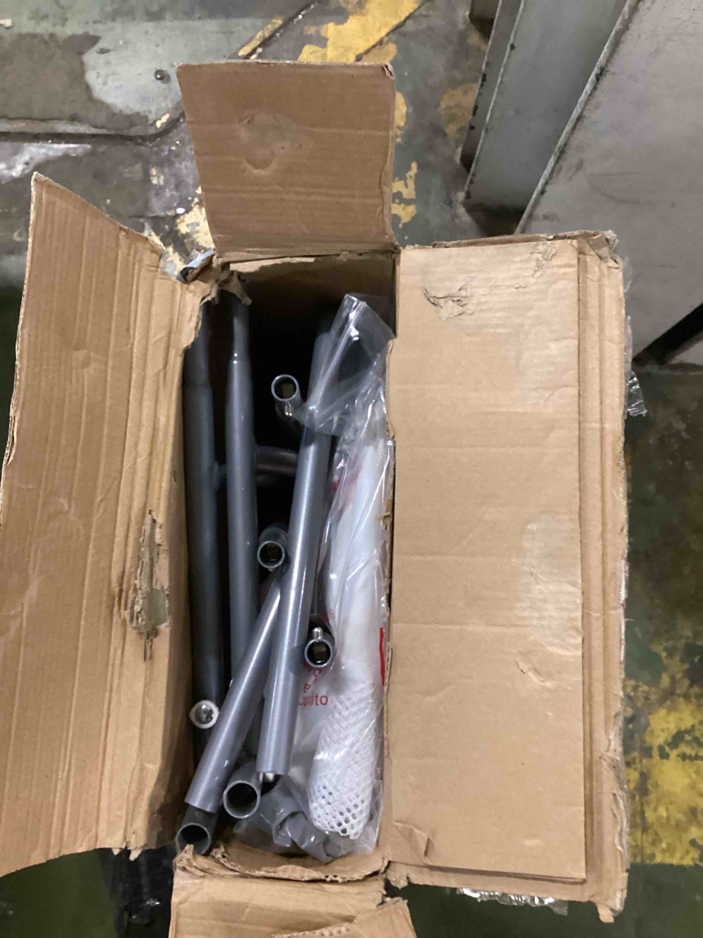 https://s3.amazonaws.com/lotting-images-prod/bidfta/GRN6765644_1722288573476.jpeg