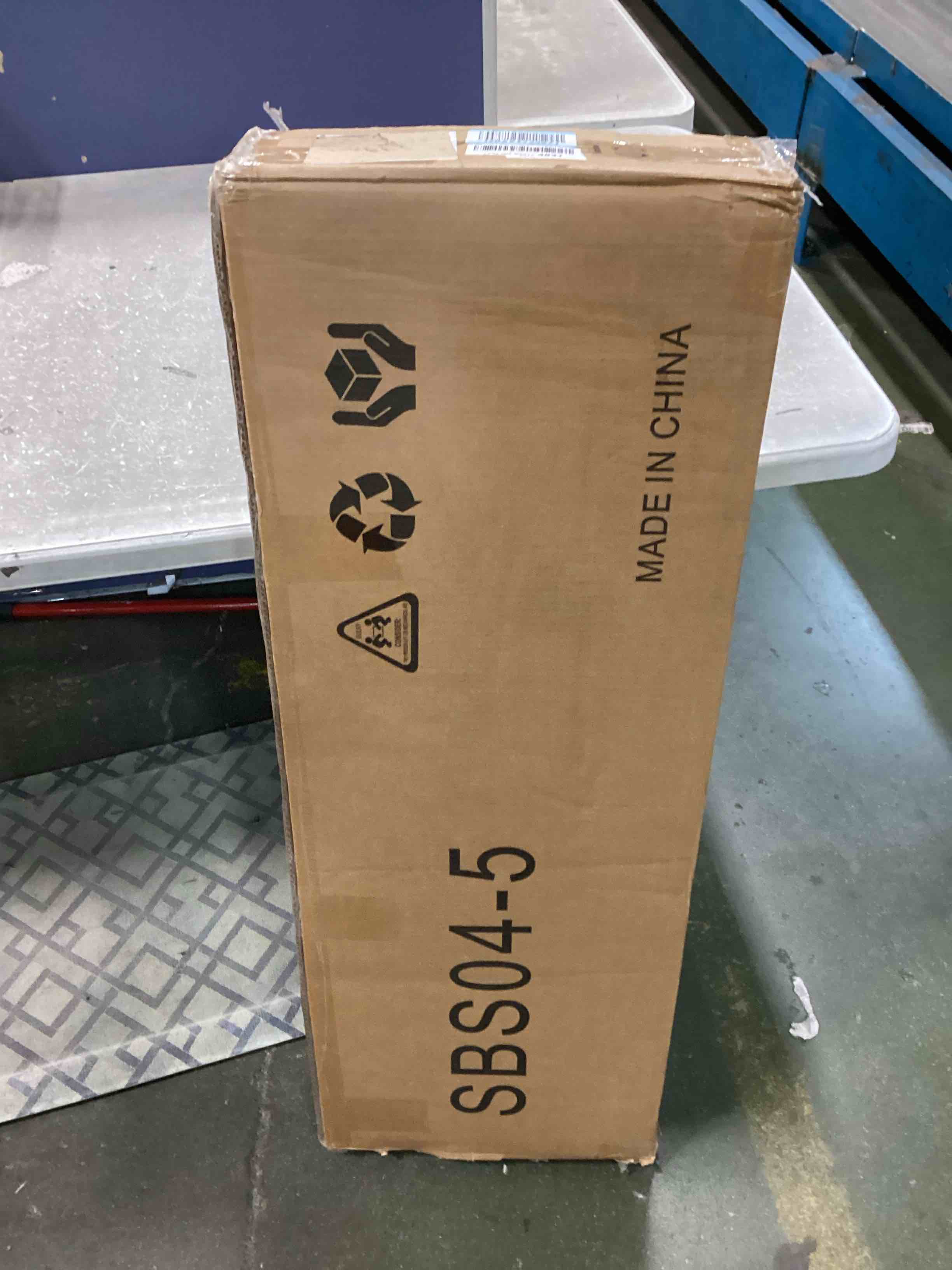 https://s3.amazonaws.com/lotting-images-prod/bidfta/GRN6765792_1722304820233.jpeg