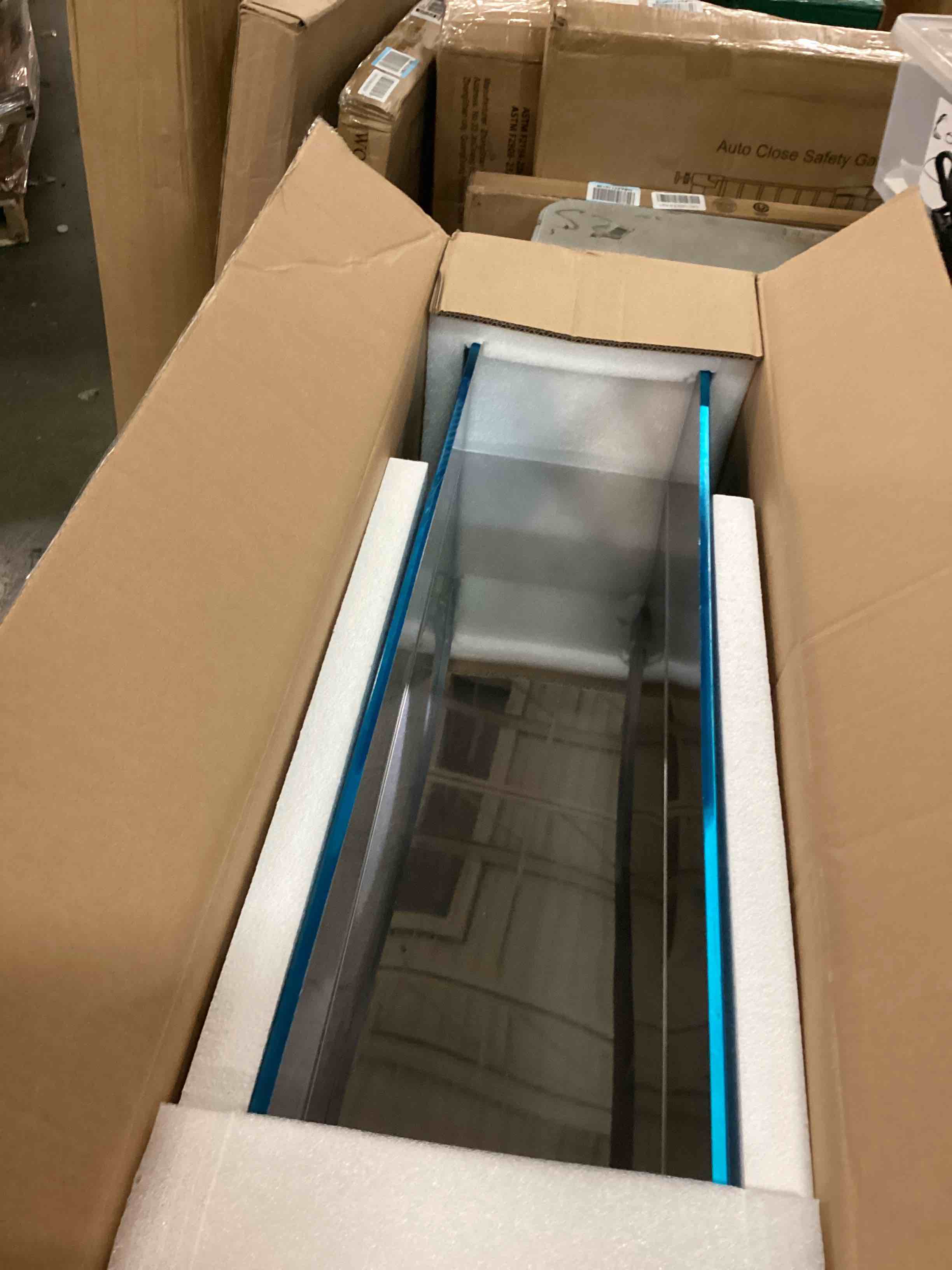 https://s3.amazonaws.com/lotting-images-prod/bidfta/GRN6766411_1722305439969.jpeg