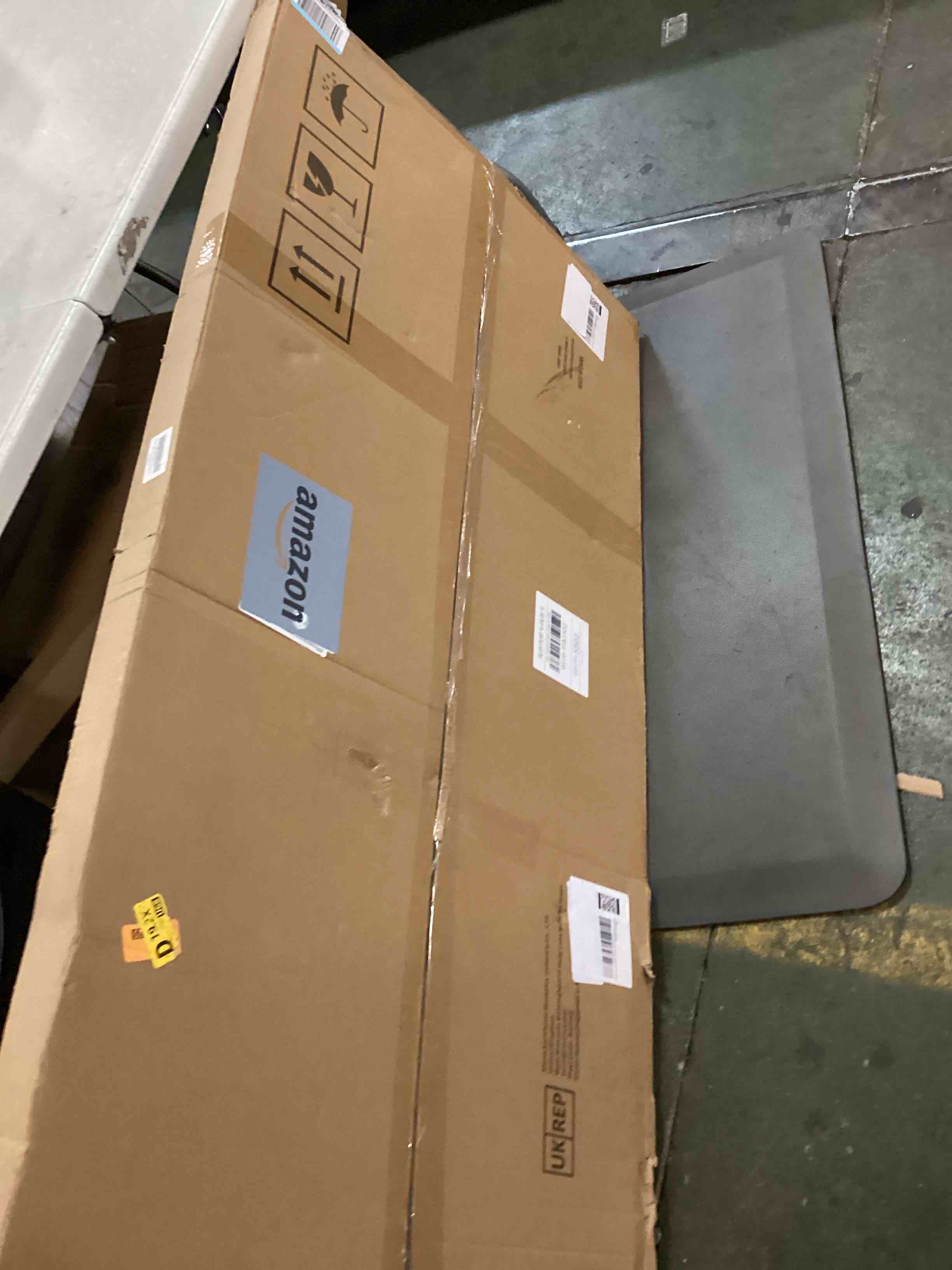 https://s3.amazonaws.com/lotting-images-prod/bidfta/GRN6766437_1722299359049.jpeg