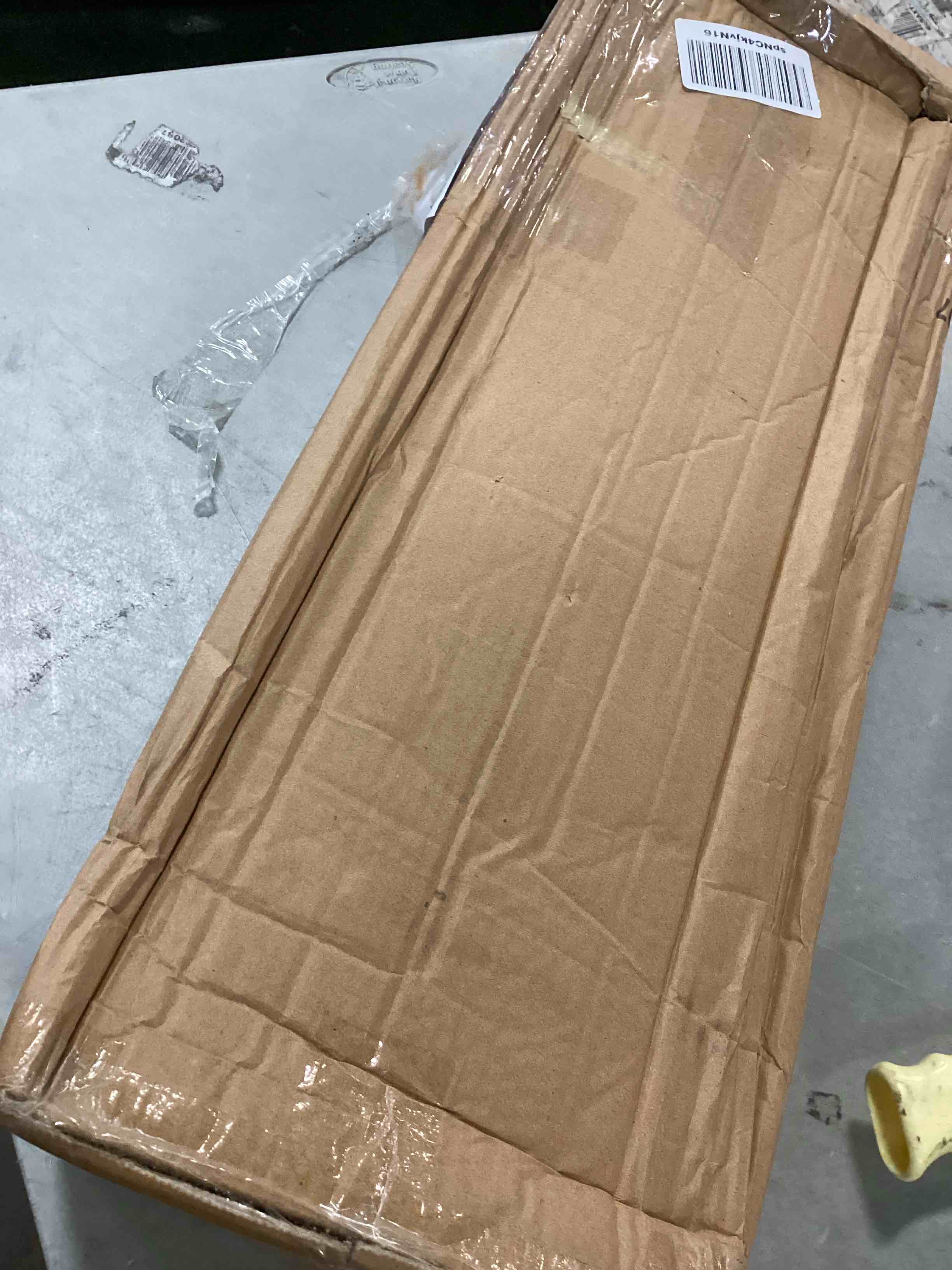 https://s3.amazonaws.com/lotting-images-prod/bidfta/GRN6766978_1721222190753.jpeg