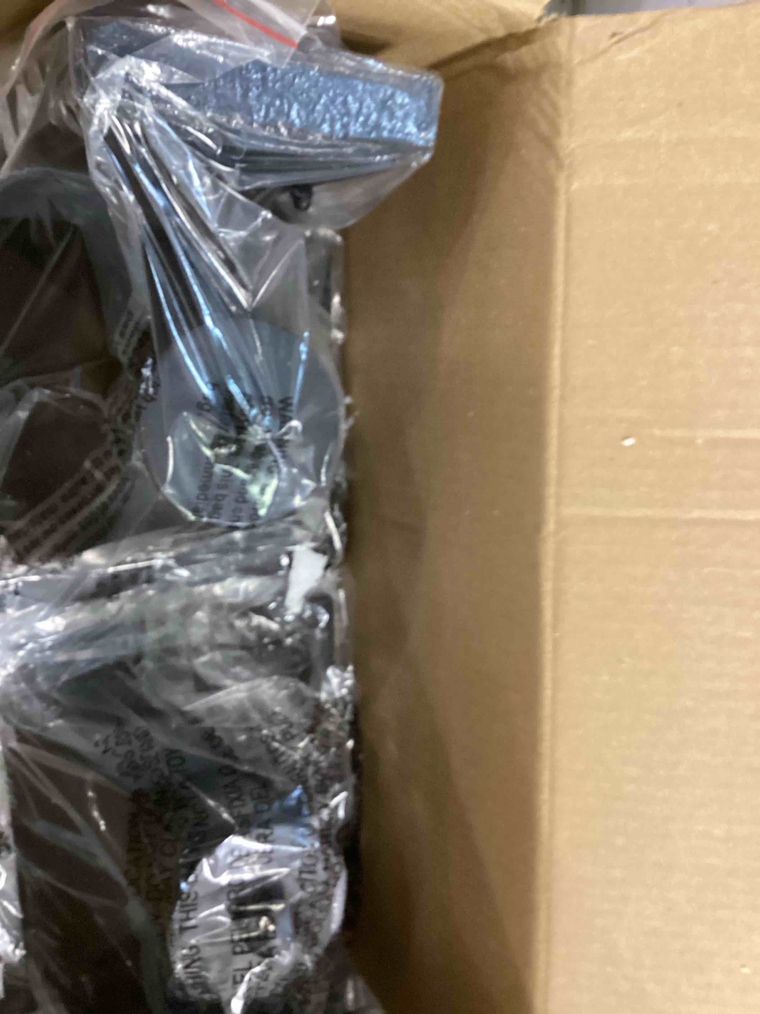 https://s3.amazonaws.com/lotting-images-prod/bidfta/GRN6767228_1721308132720.jpeg