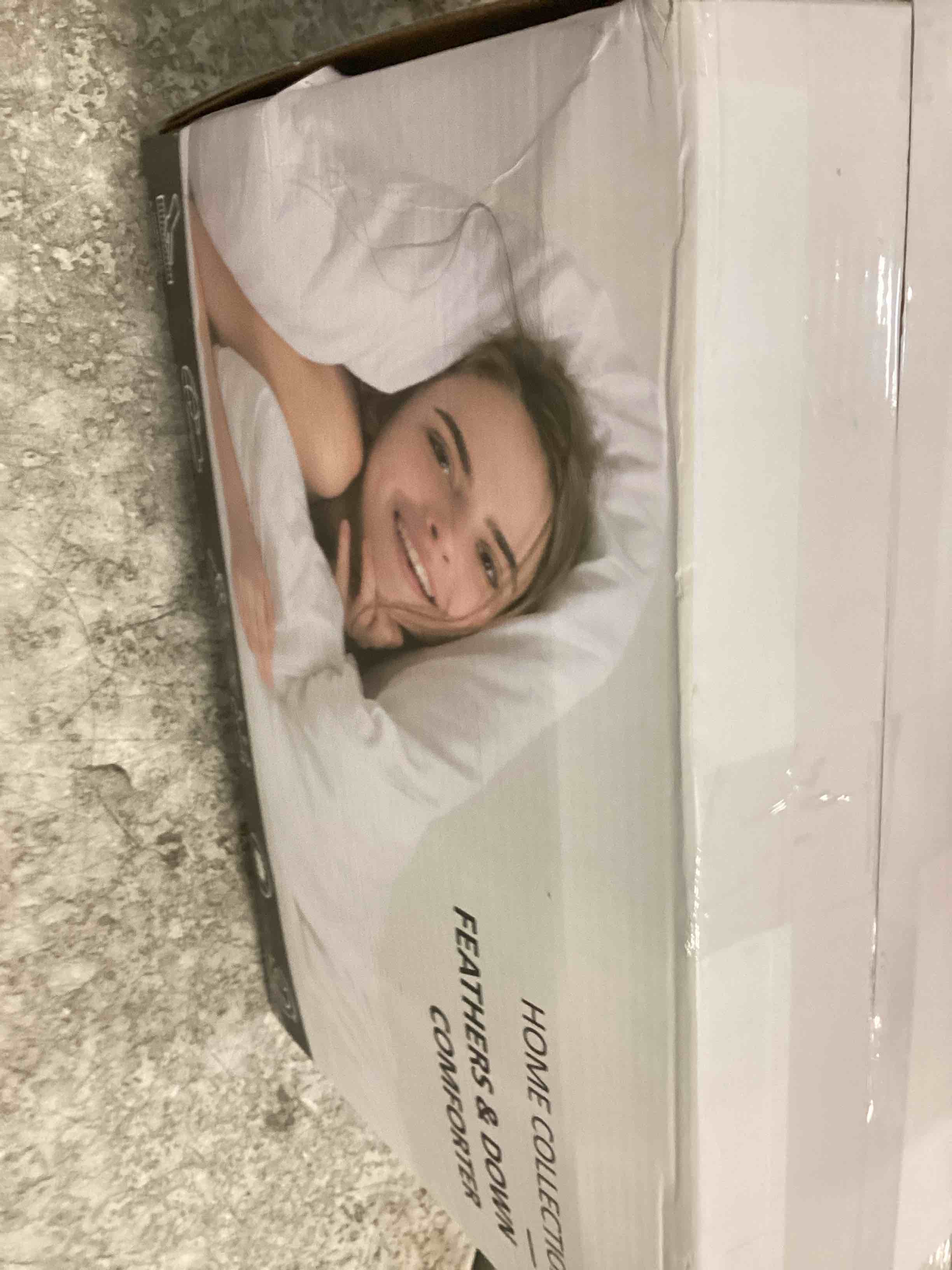 https://s3.amazonaws.com/lotting-images-prod/bidfta/GRN6767343_1721320669864.jpeg