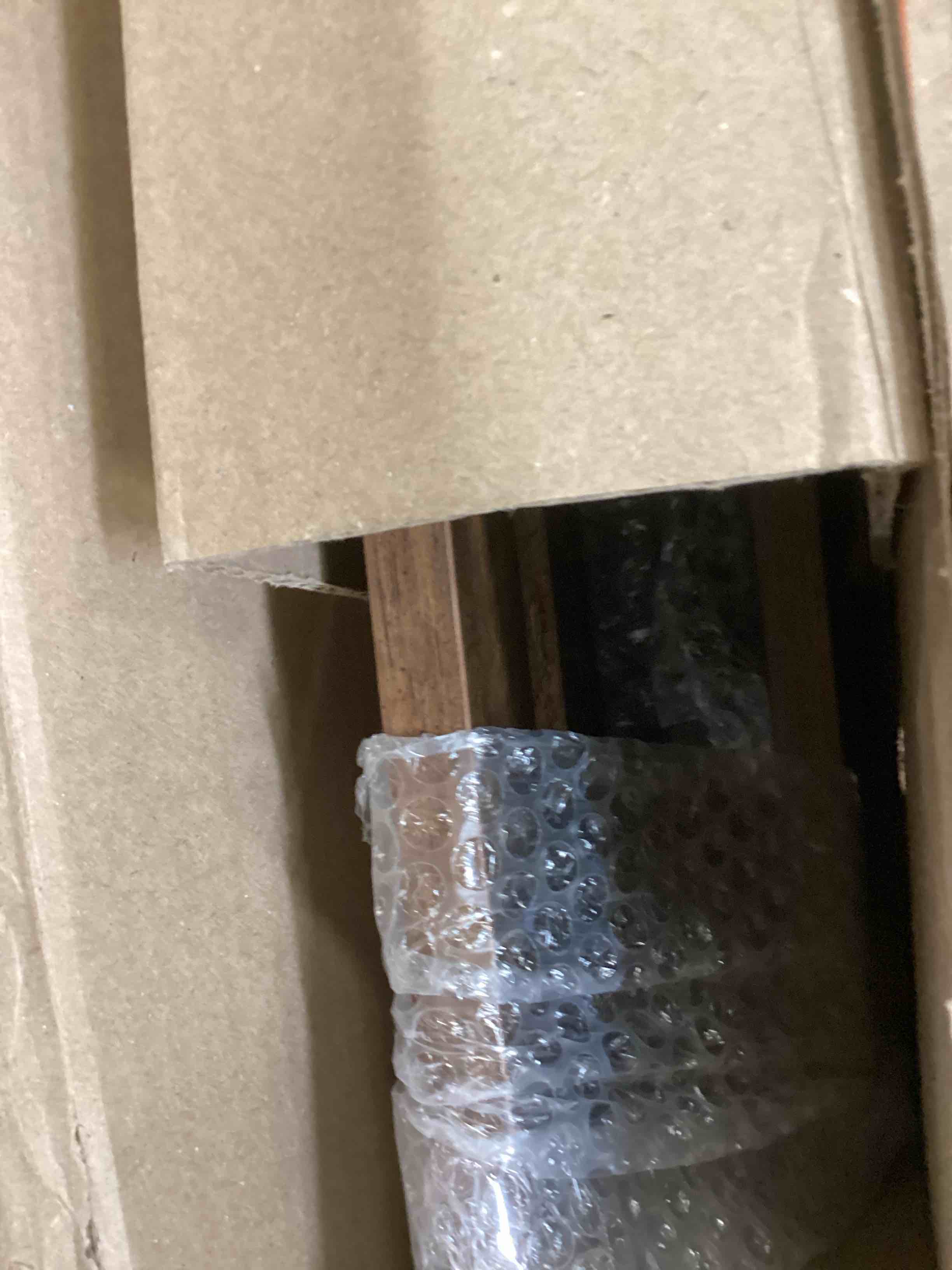 https://s3.amazonaws.com/lotting-images-prod/bidfta/GRN6767847_1721410455376.jpeg
