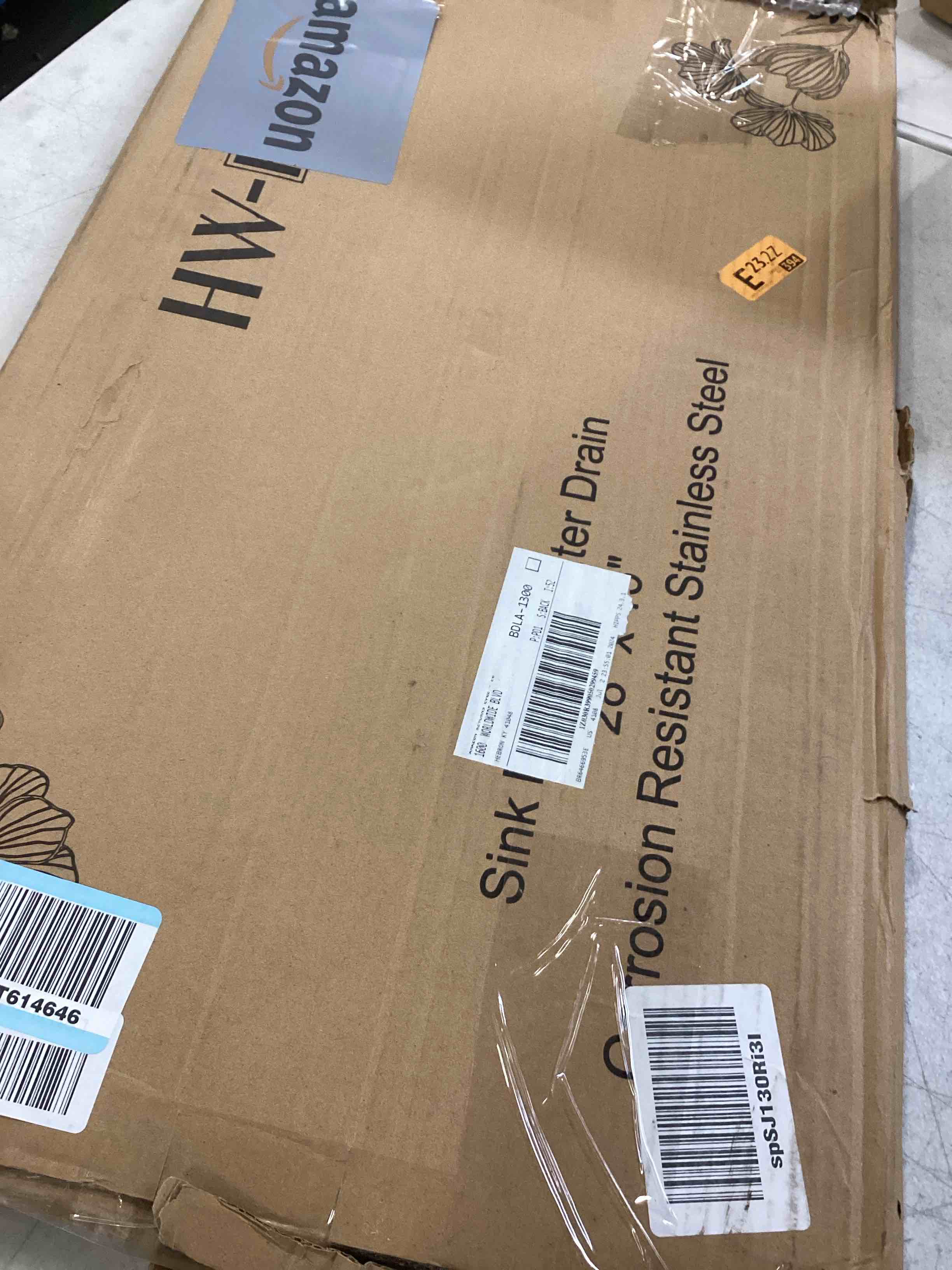 https://s3.amazonaws.com/lotting-images-prod/bidfta/GRN6767889_1721417277727.jpeg