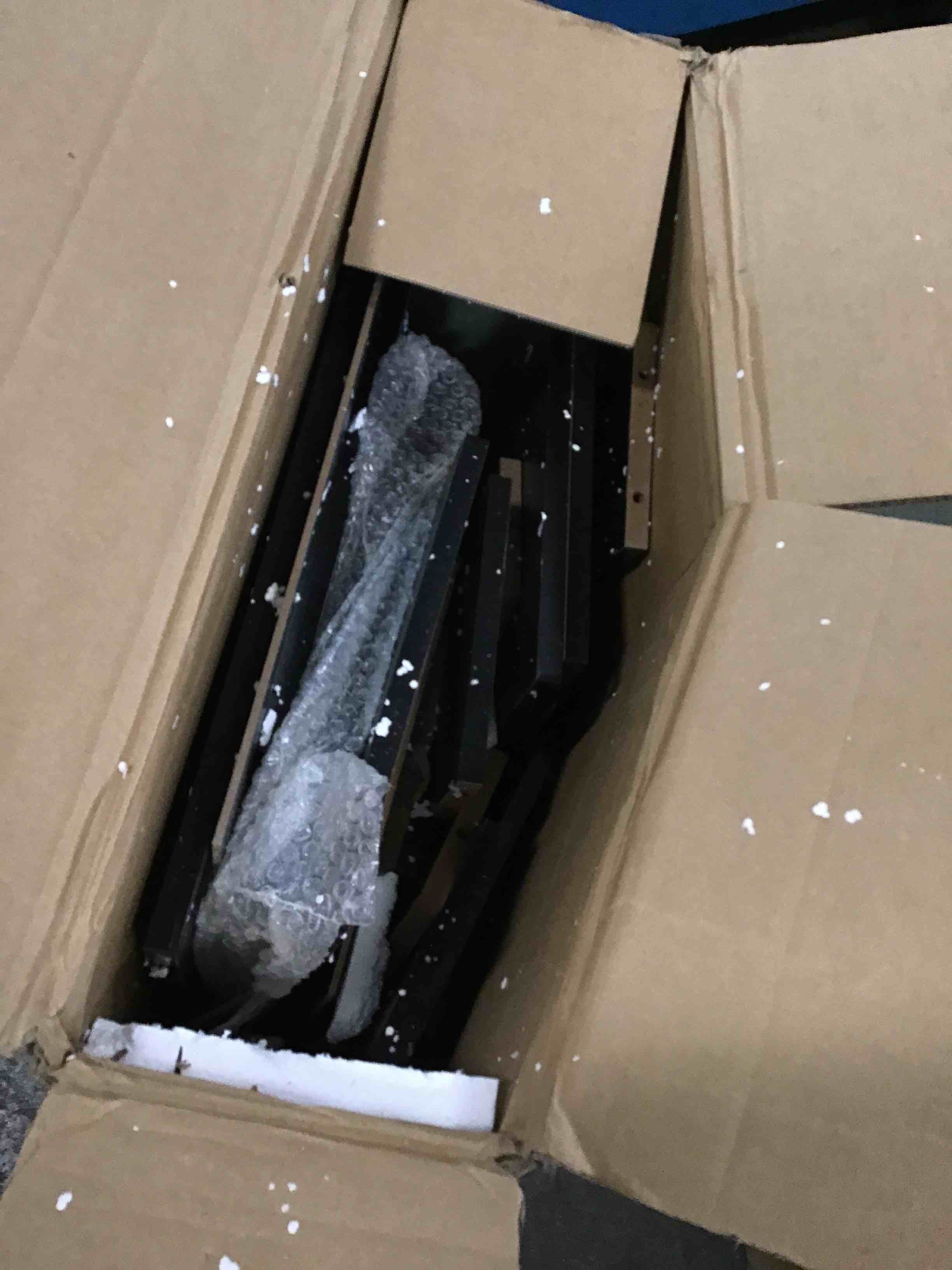 https://s3.amazonaws.com/lotting-images-prod/bidfta/GRN6768473_1721414353967.jpeg