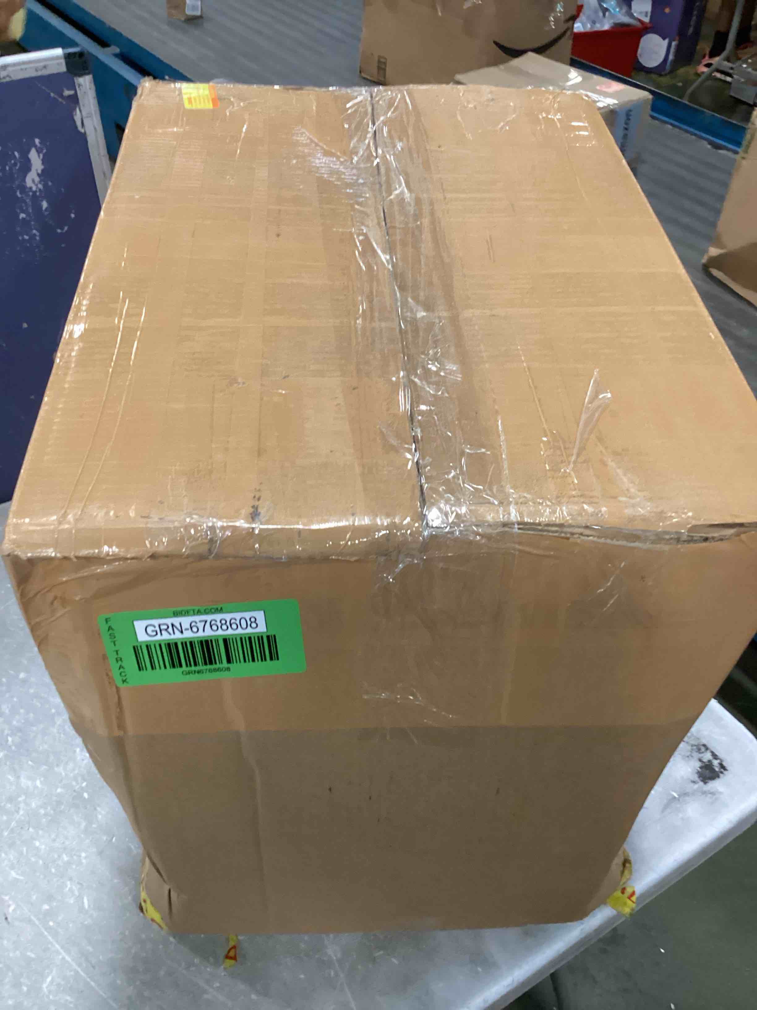 https://s3.amazonaws.com/lotting-images-prod/bidfta/GRN6768608_1721433745365.jpeg