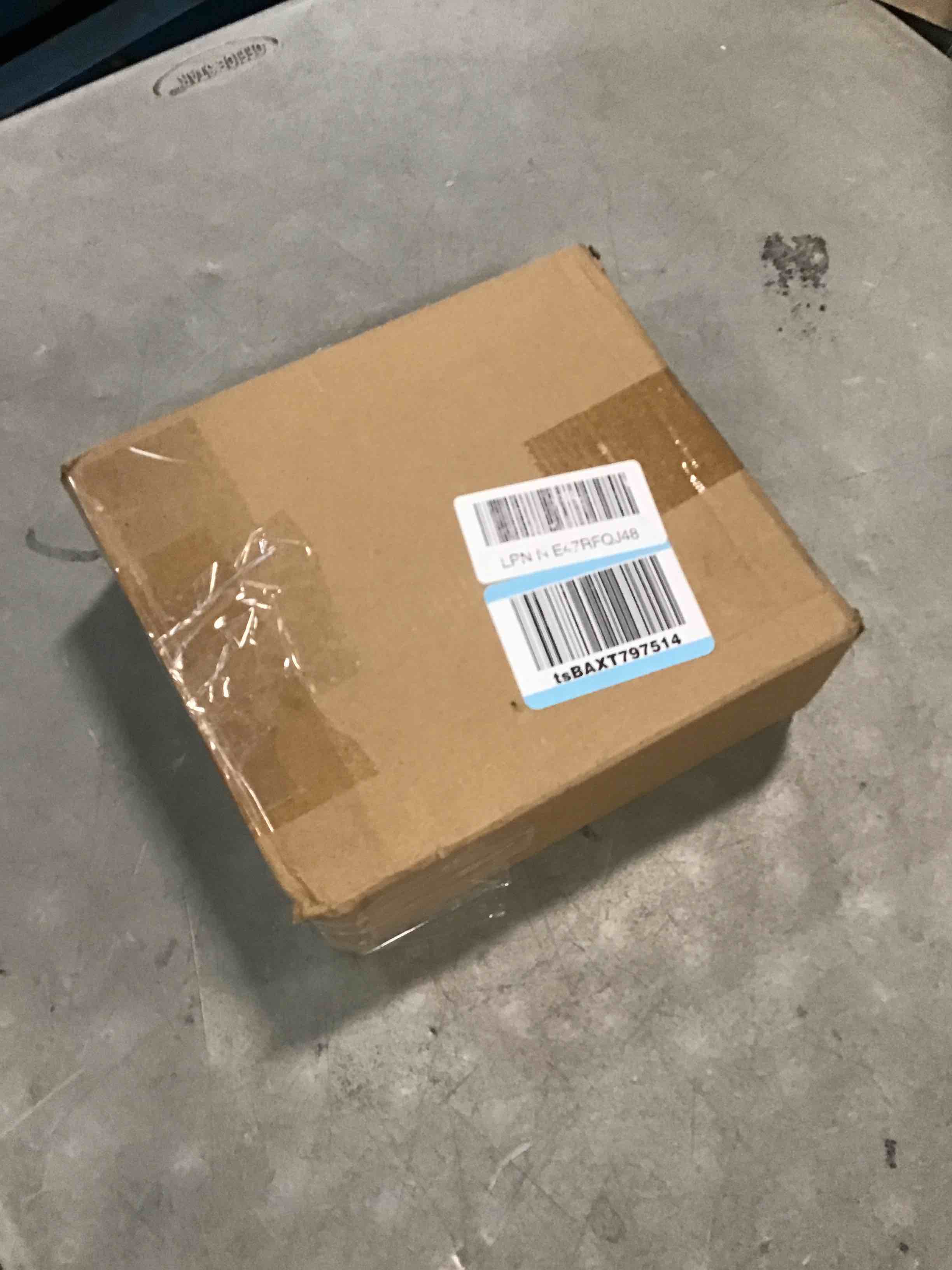 https://s3.amazonaws.com/lotting-images-prod/bidfta/GRN6768883_1721489757343.jpeg