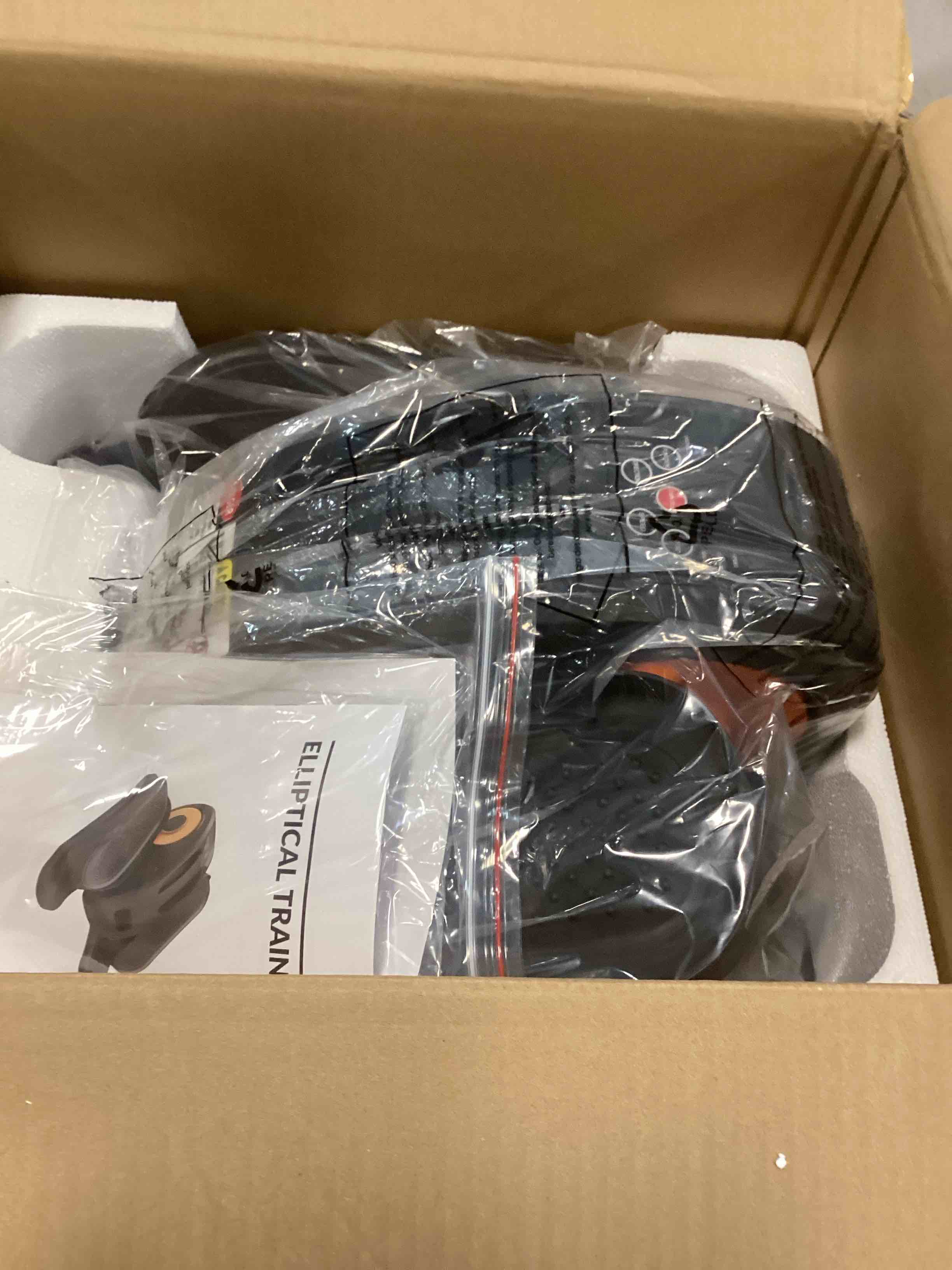 https://s3.amazonaws.com/lotting-images-prod/bidfta/GRN6769060_1721663801543.jpeg
