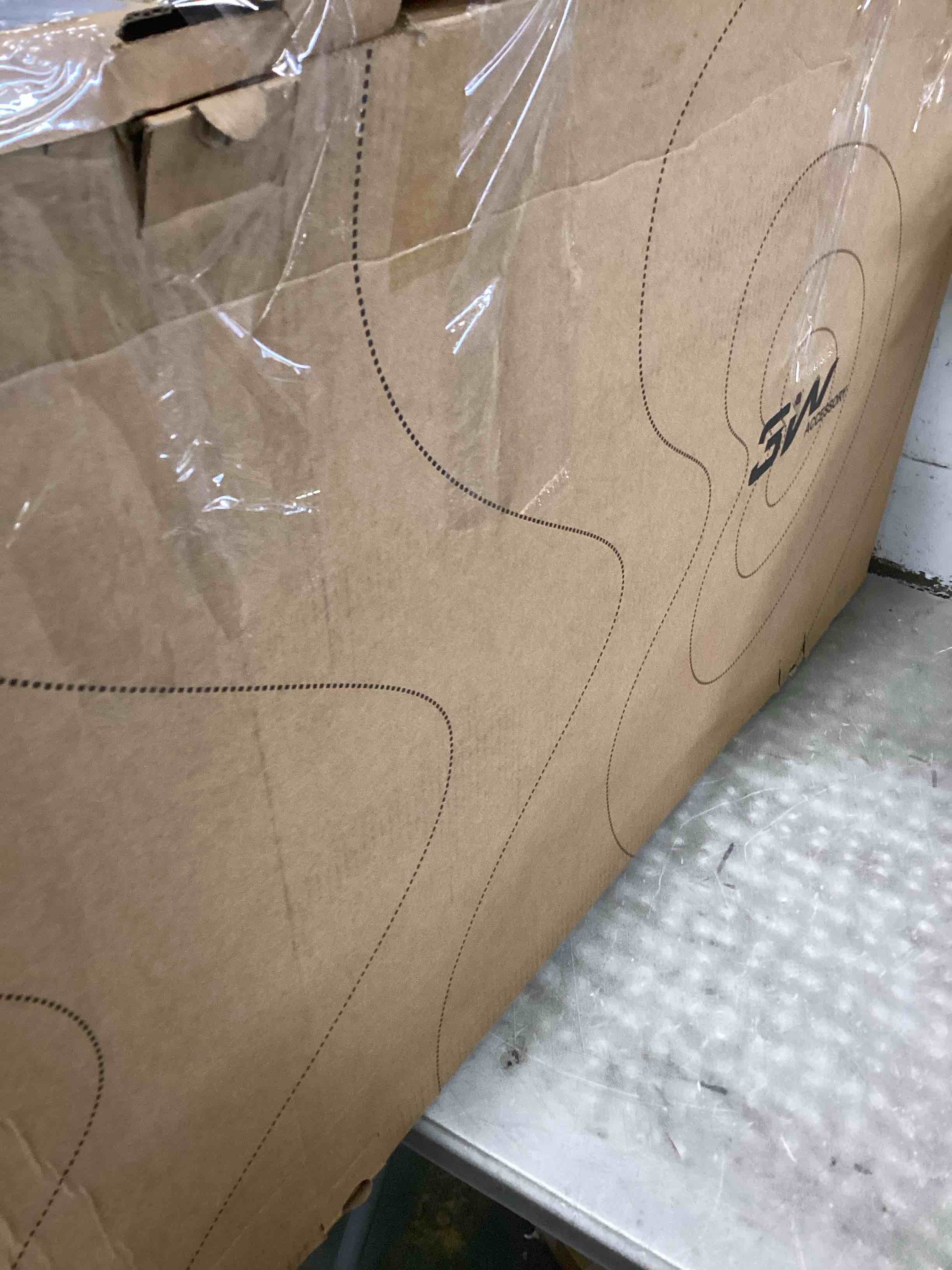 https://s3.amazonaws.com/lotting-images-prod/bidfta/GRN6769151_1721677352520.jpeg