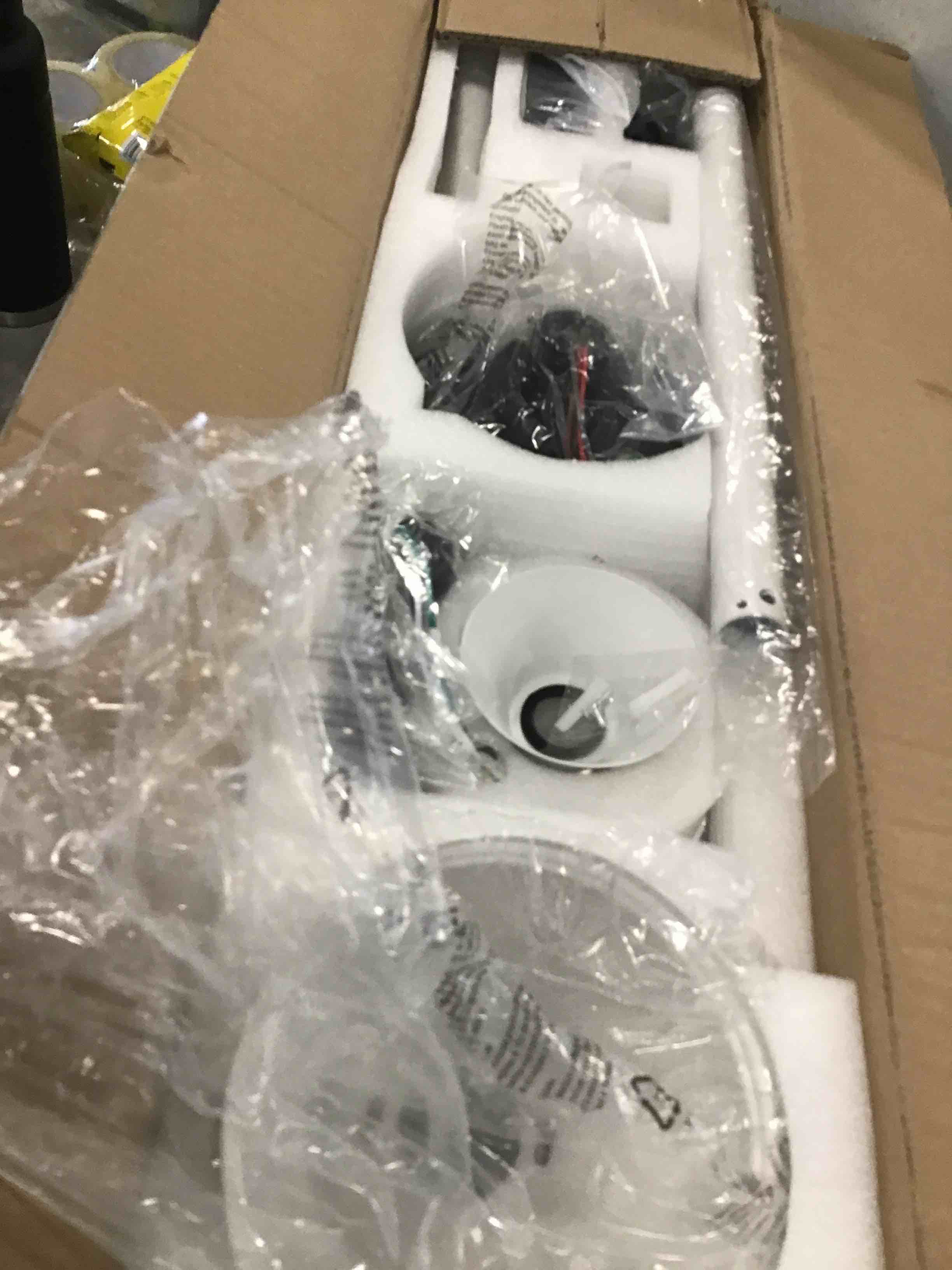 https://s3.amazonaws.com/lotting-images-prod/bidfta/GRN6769271_1721748539426.jpeg