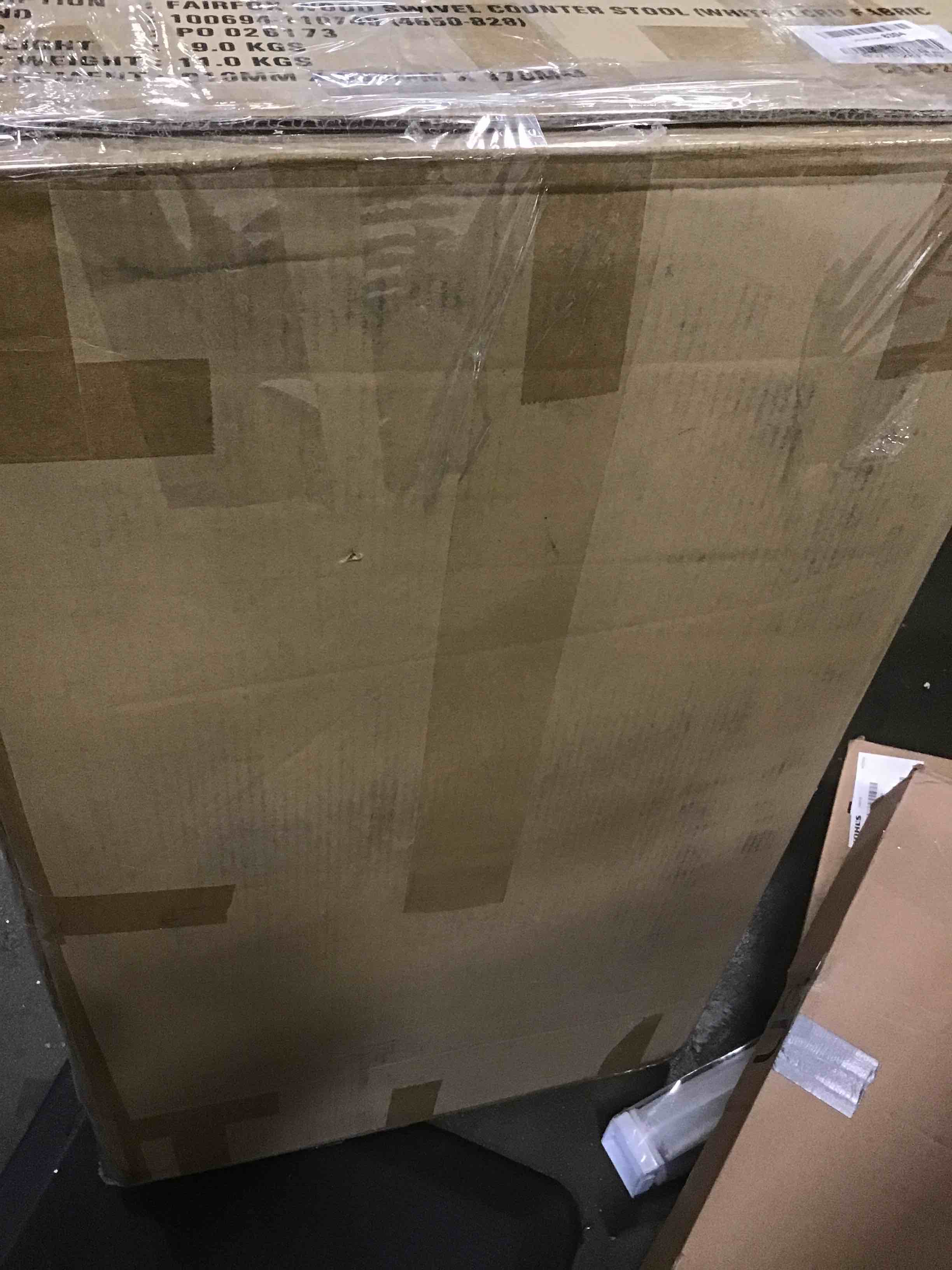 Hillsdale Fairfox Swivel Stool with Rectangular Lattice Back, Counter