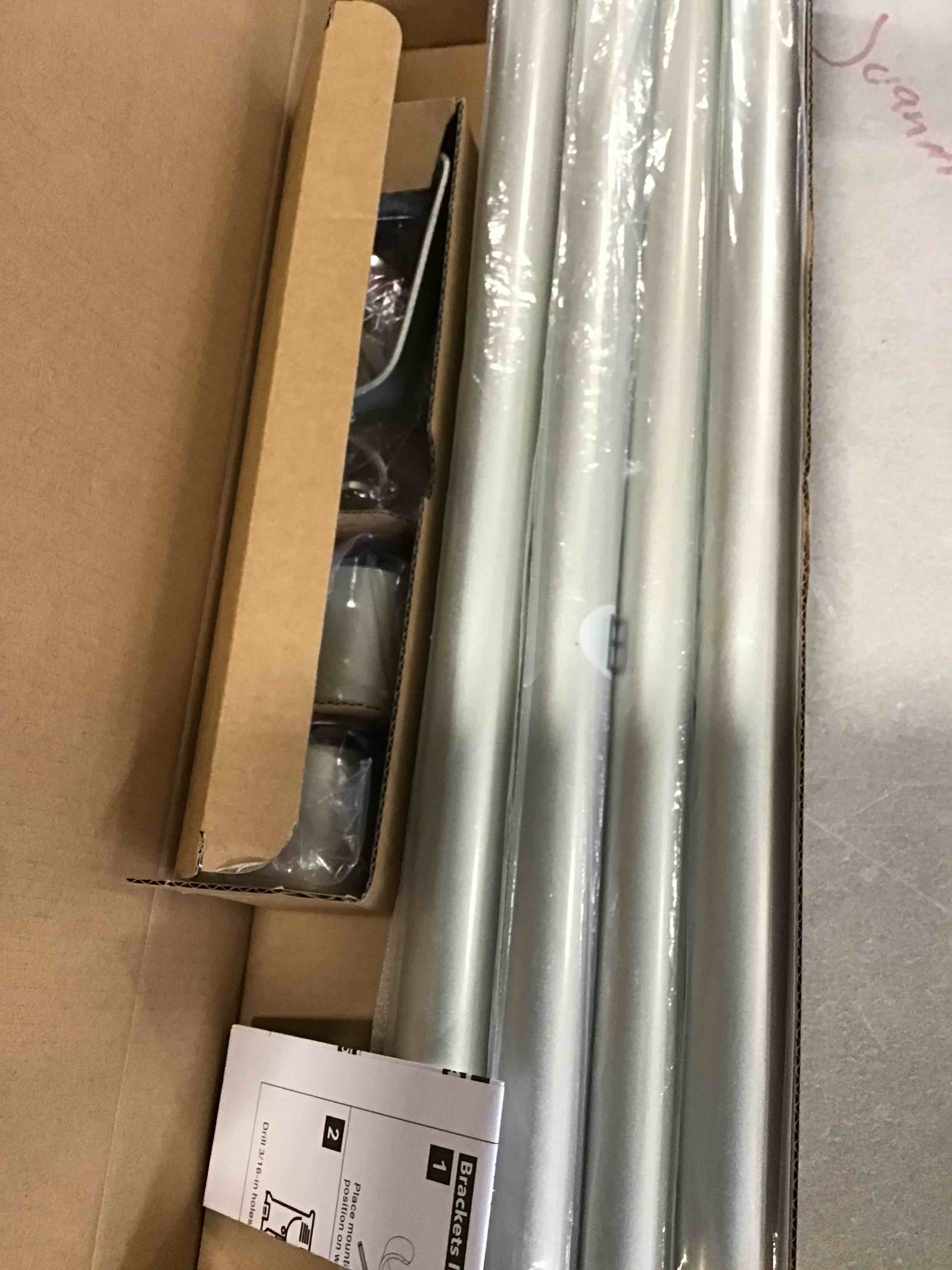 https://s3.amazonaws.com/lotting-images-prod/bidfta/GRN6770005_1721223115402.jpeg