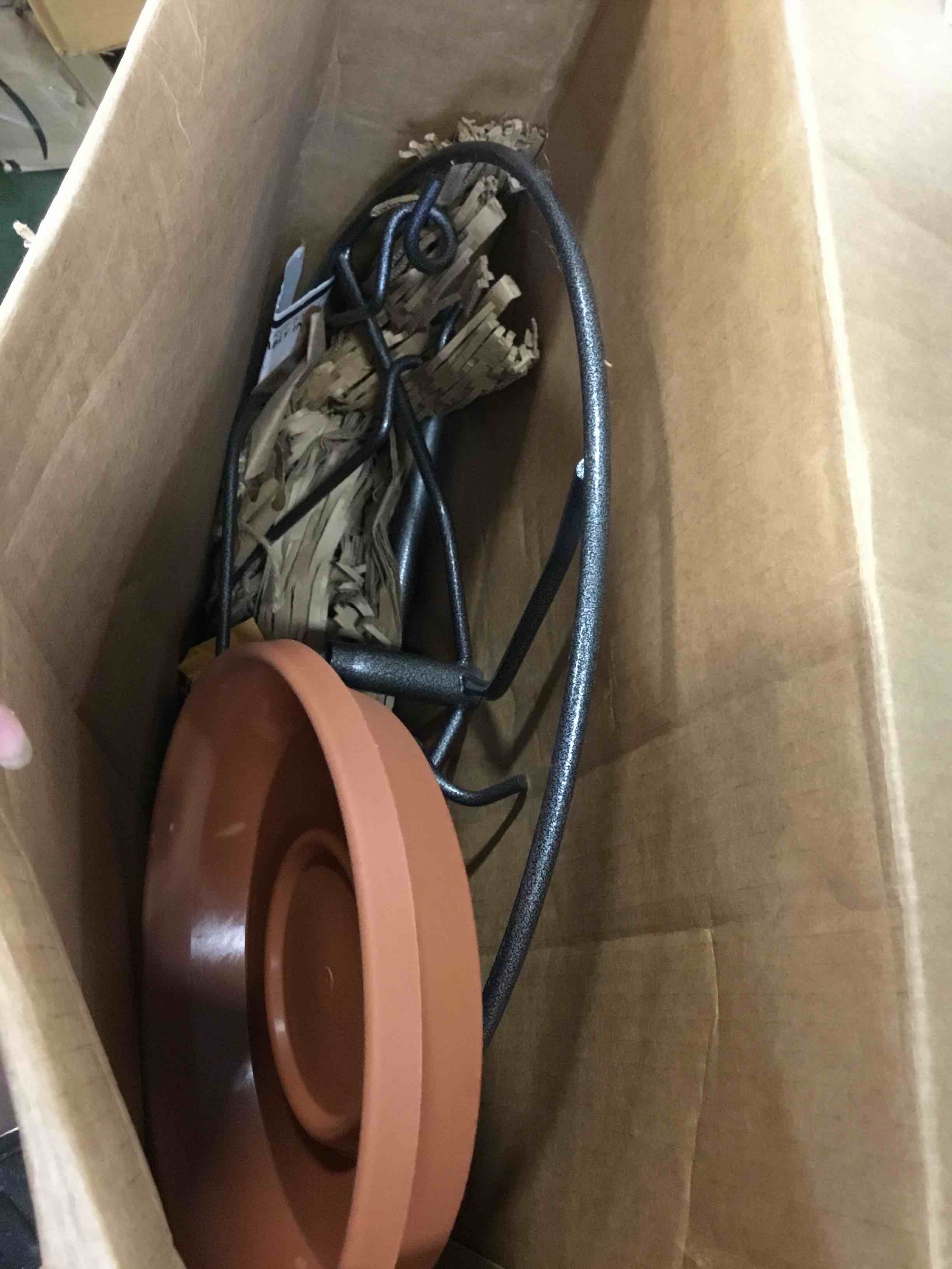 https://s3.amazonaws.com/lotting-images-prod/bidfta/GRN6771460_1721238661872.jpeg