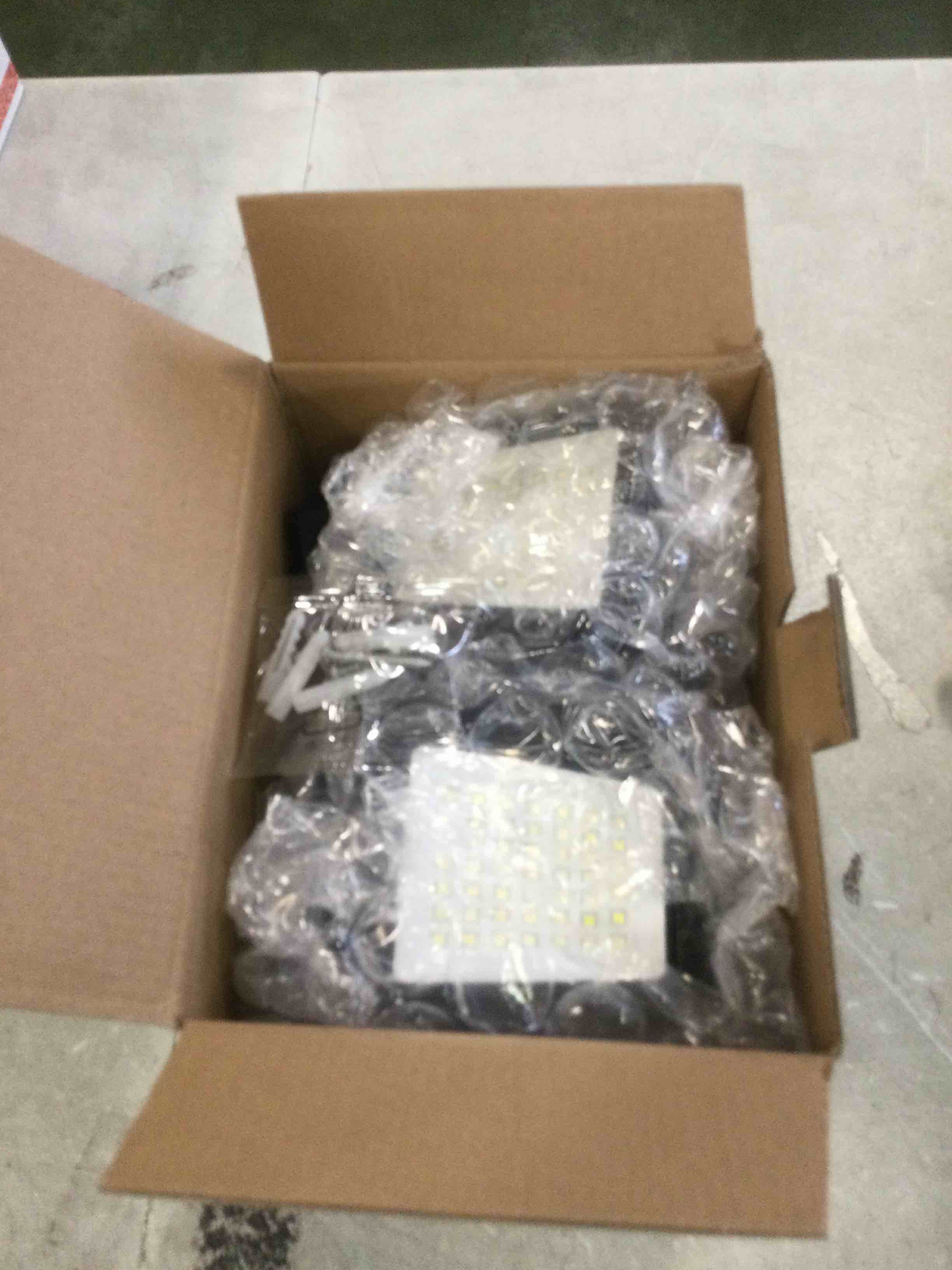 https://s3.amazonaws.com/lotting-images-prod/bidfta/GRN6771508_1721305185291.jpeg