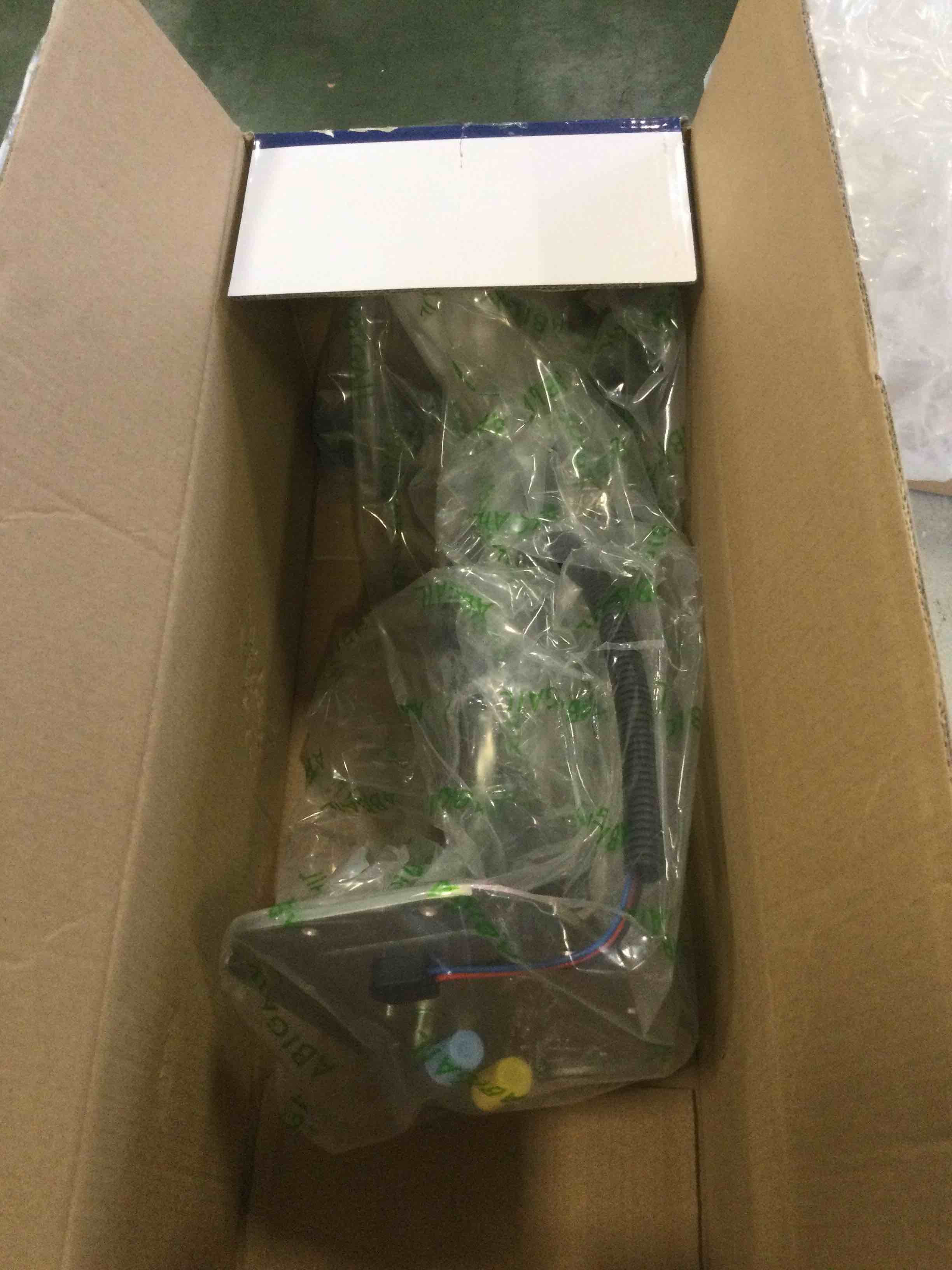 https://s3.amazonaws.com/lotting-images-prod/bidfta/GRN6771525_1721307633138.jpeg