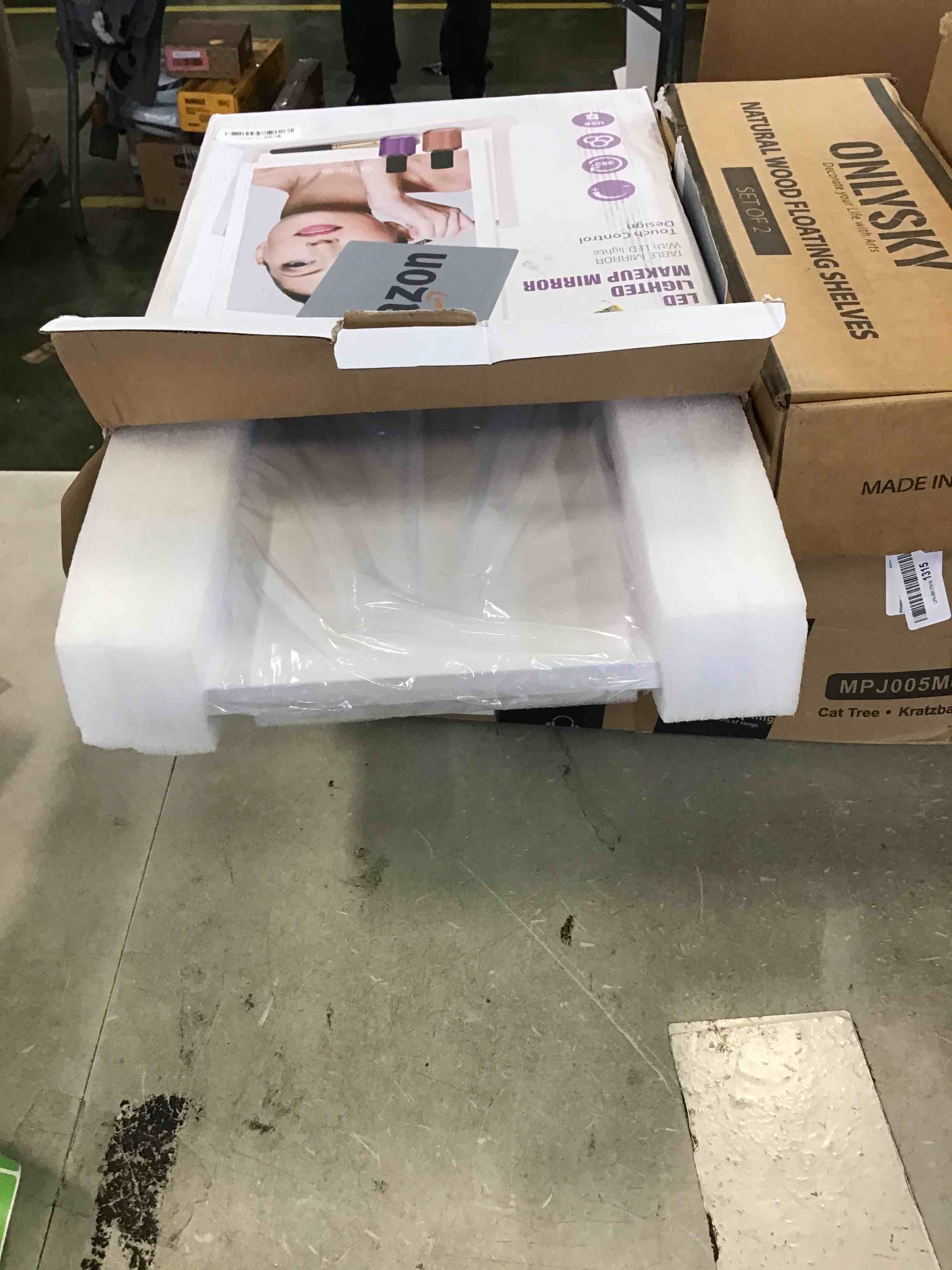 https://s3.amazonaws.com/lotting-images-prod/bidfta/GRN6771687_1721323456136.jpeg