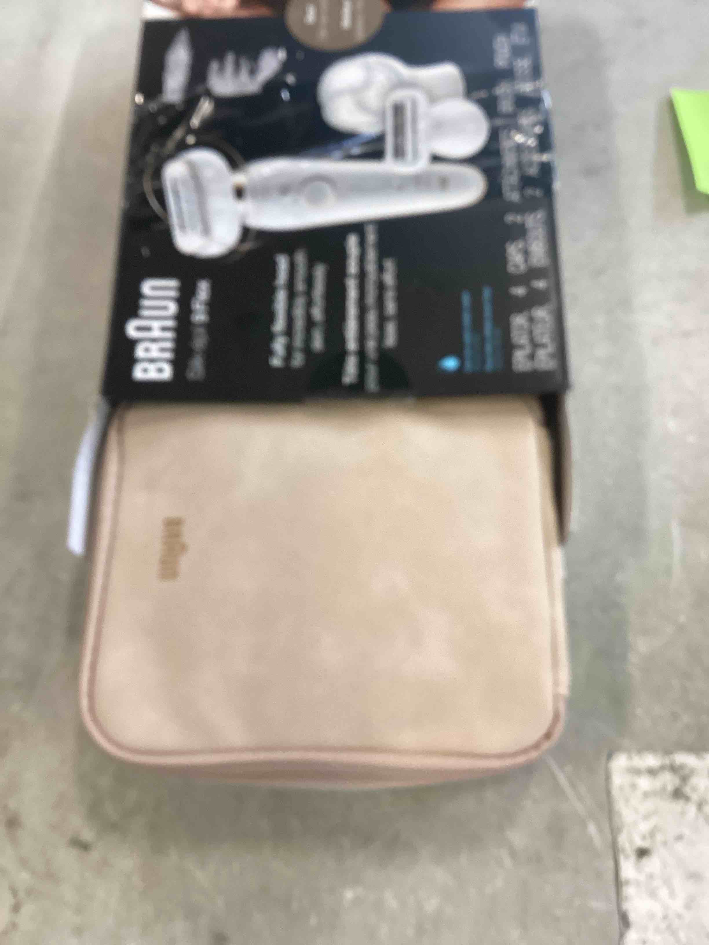 https://s3.amazonaws.com/lotting-images-prod/bidfta/GRN6772871_1721848509678.jpeg