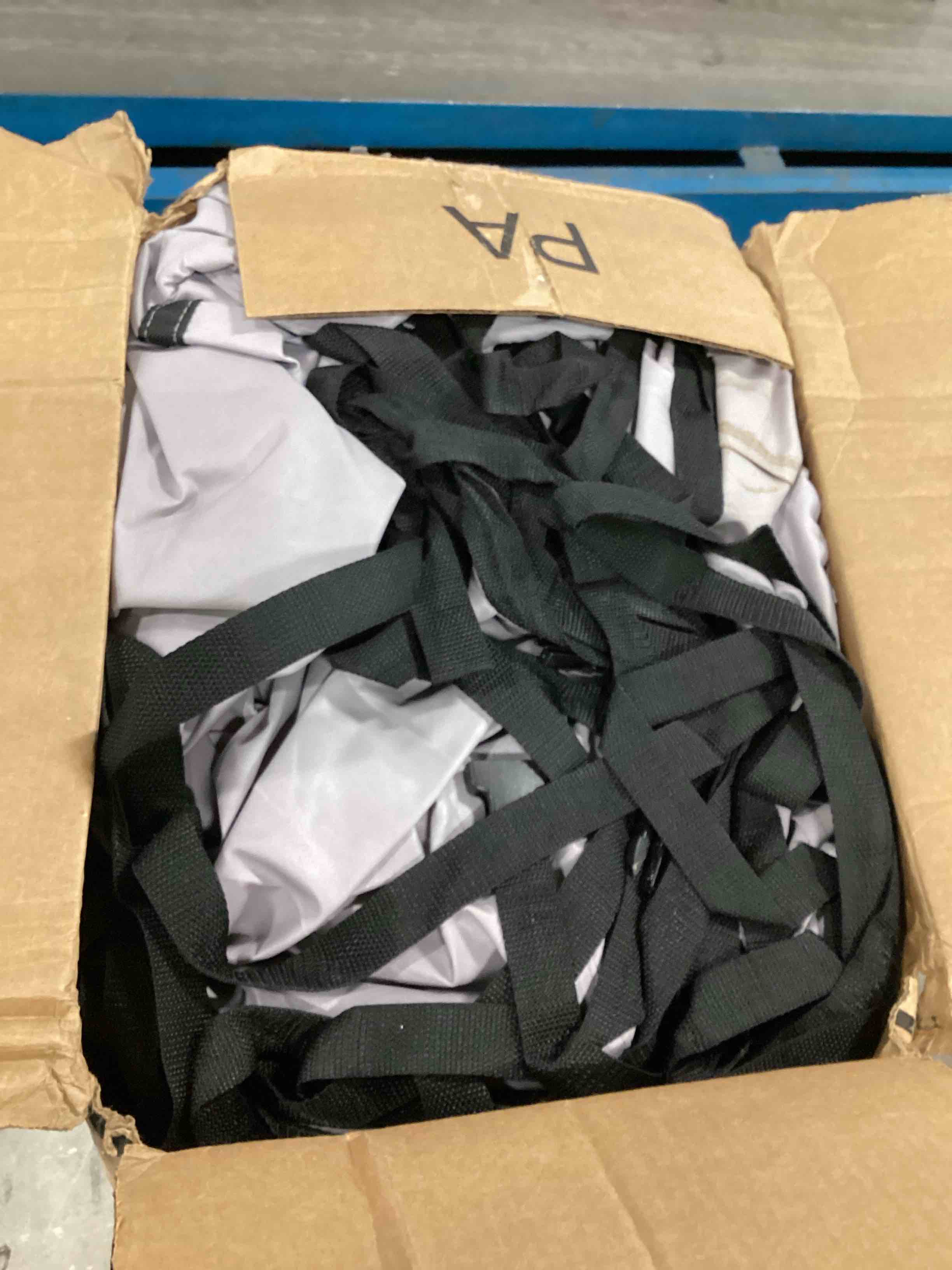 https://s3.amazonaws.com/lotting-images-prod/bidfta/GRN6773860_1722255959638.jpeg