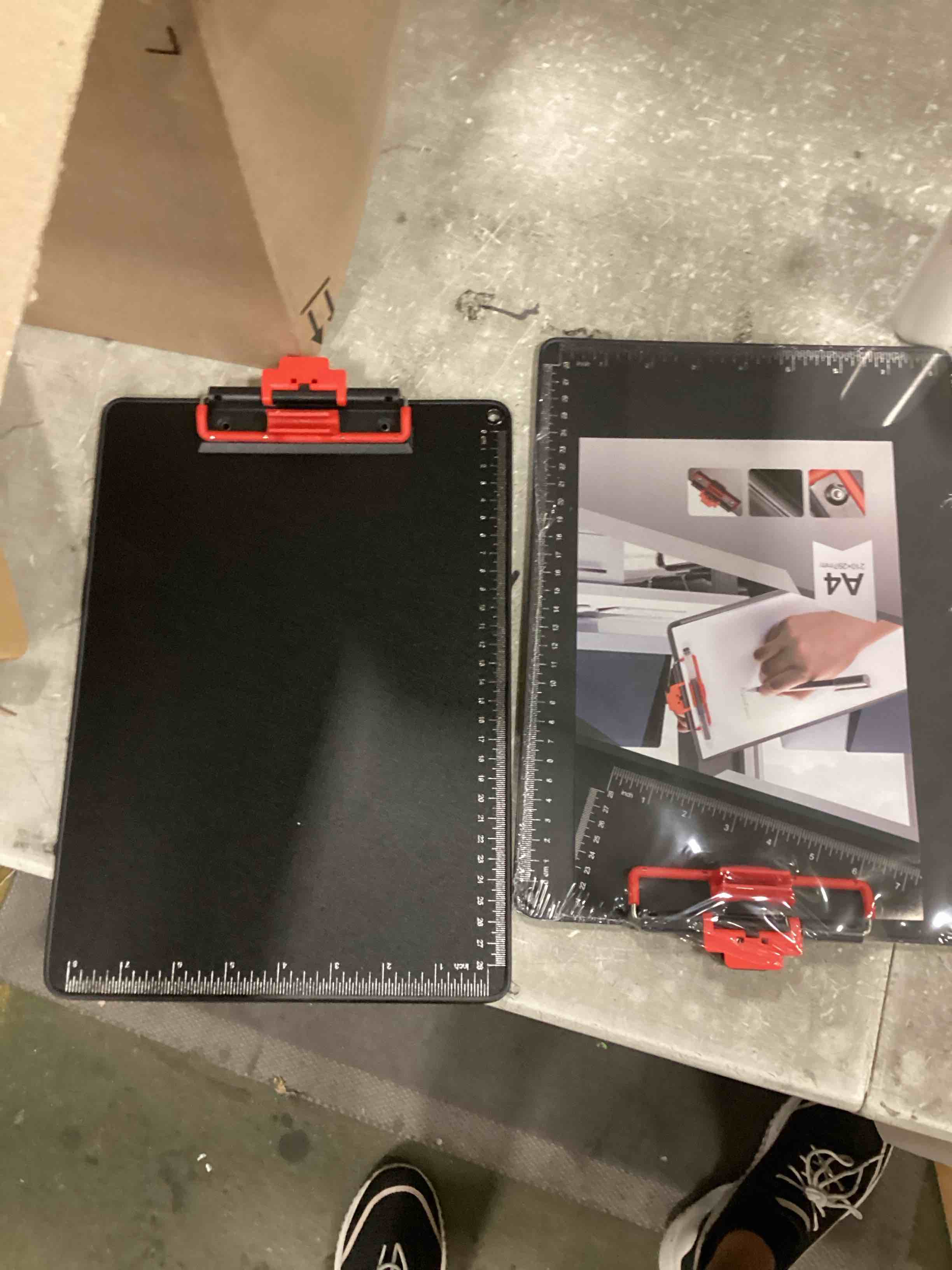 https://s3.amazonaws.com/lotting-images-prod/bidfta/GRN6773861_1722256037634.jpeg