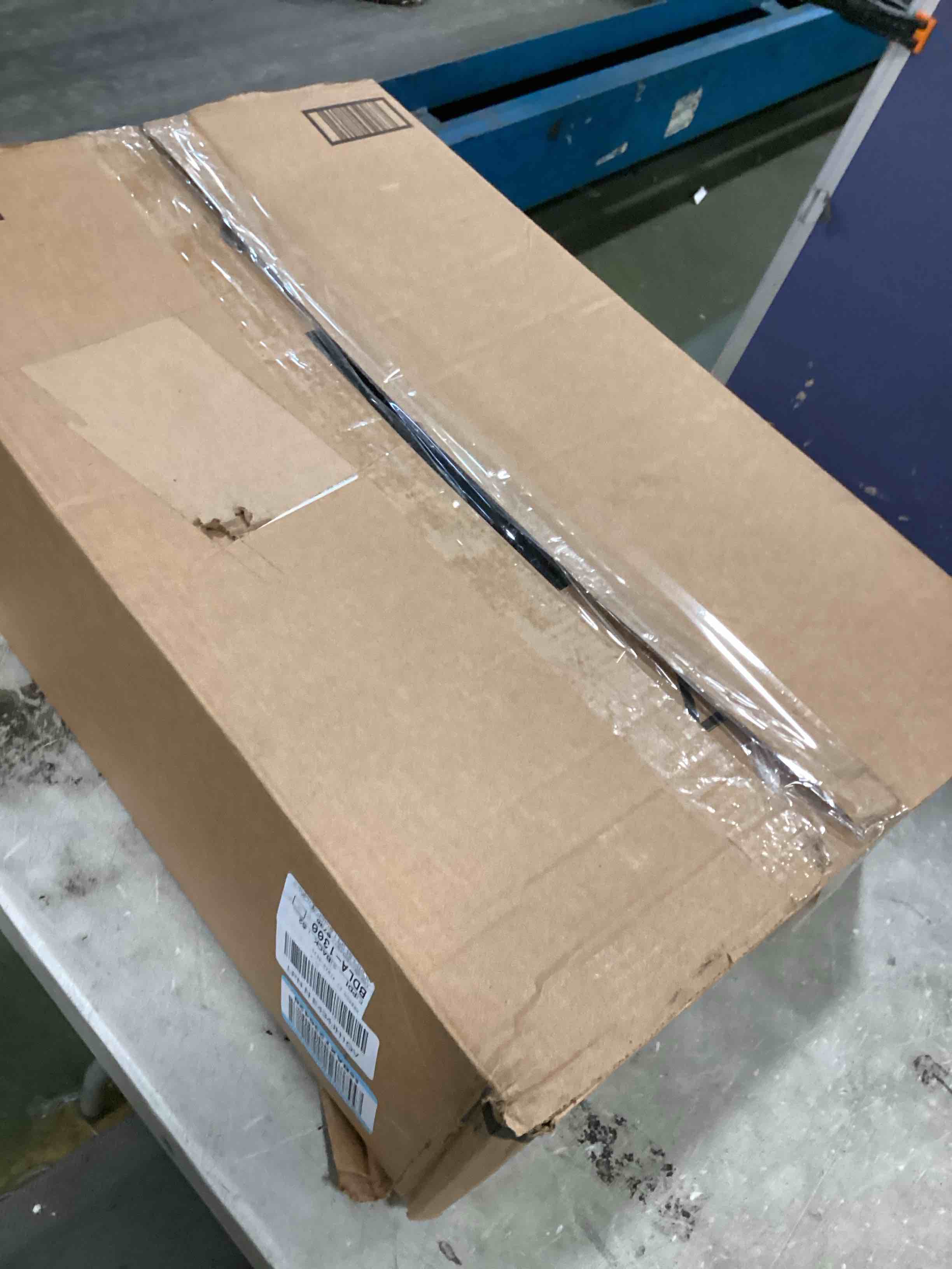 https://s3.amazonaws.com/lotting-images-prod/bidfta/GRN6773906_1722259250384.jpeg
