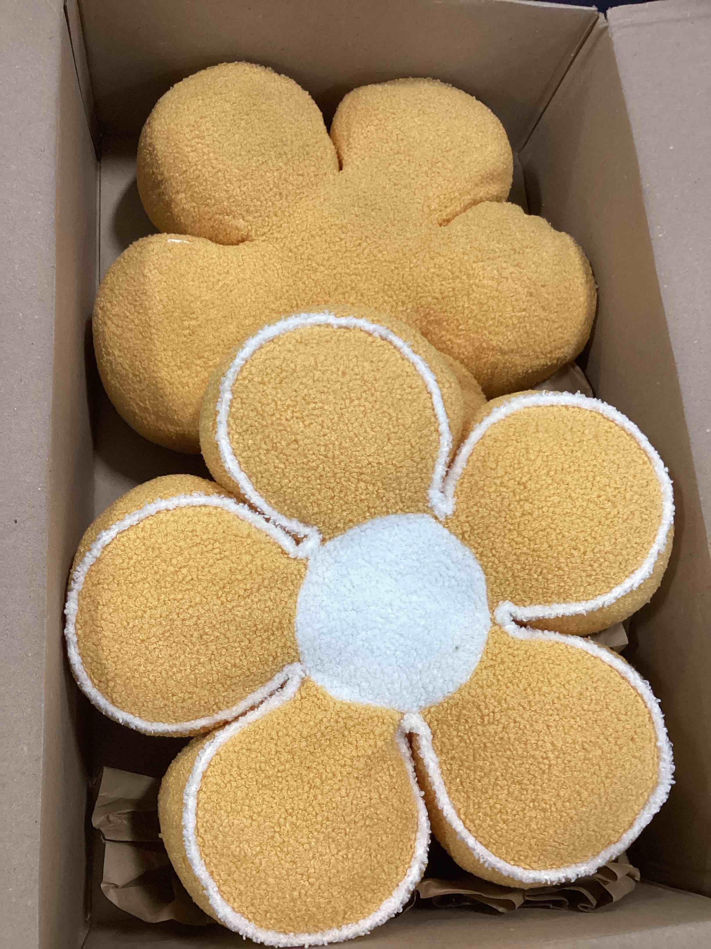 https://s3.amazonaws.com/lotting-images-prod/bidfta/GRN6774788_1721704805218.jpeg