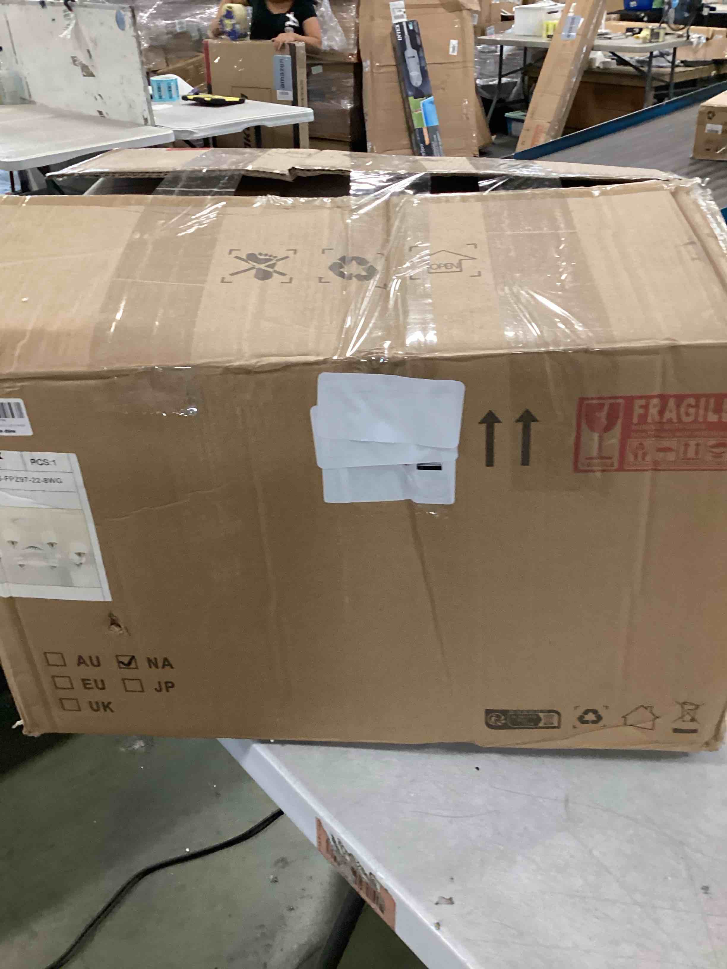 https://s3.amazonaws.com/lotting-images-prod/bidfta/GRN6775697_1721432624349.jpeg