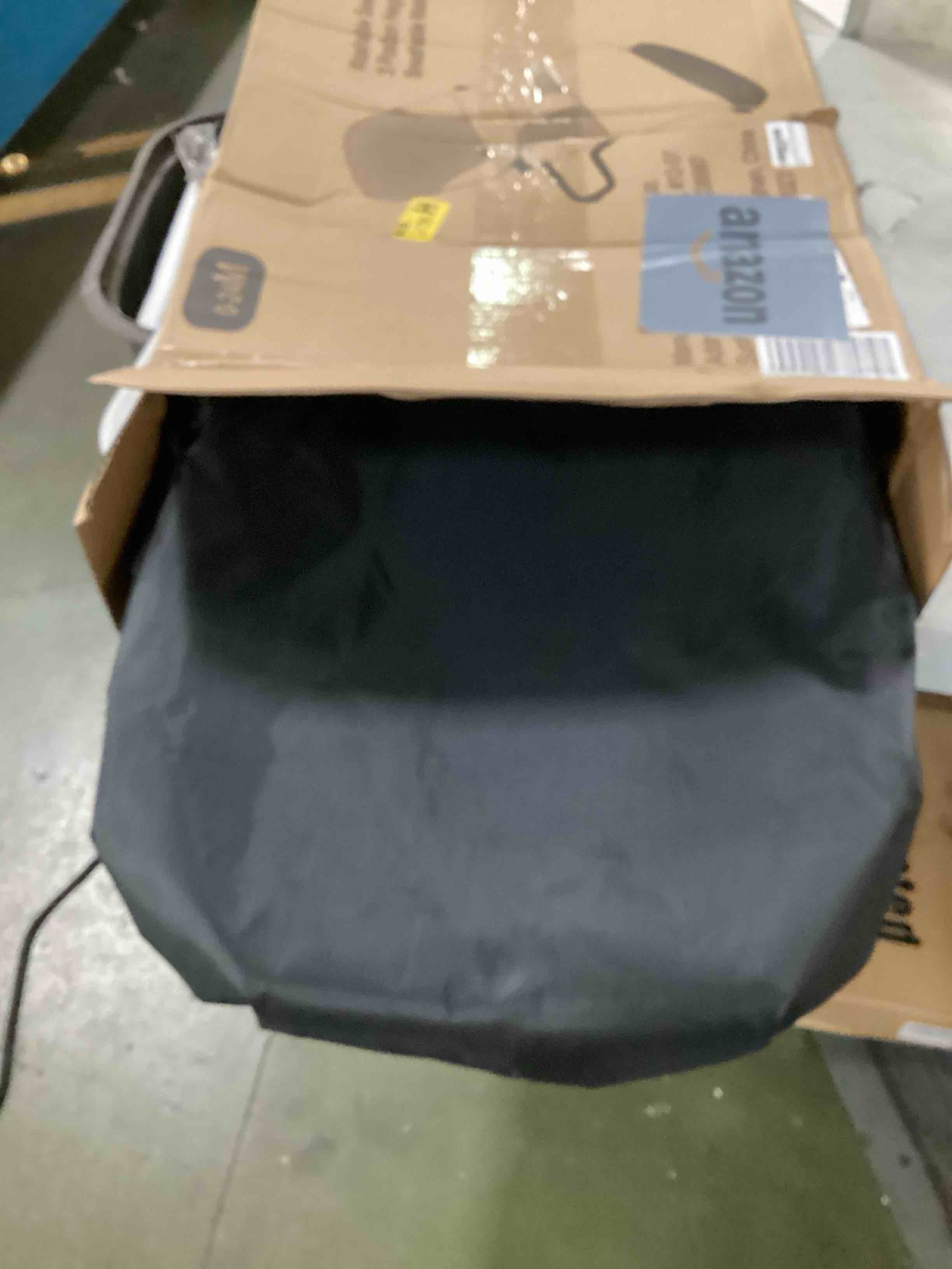 https://s3.amazonaws.com/lotting-images-prod/bidfta/GRN6775721_1721435279856.jpeg