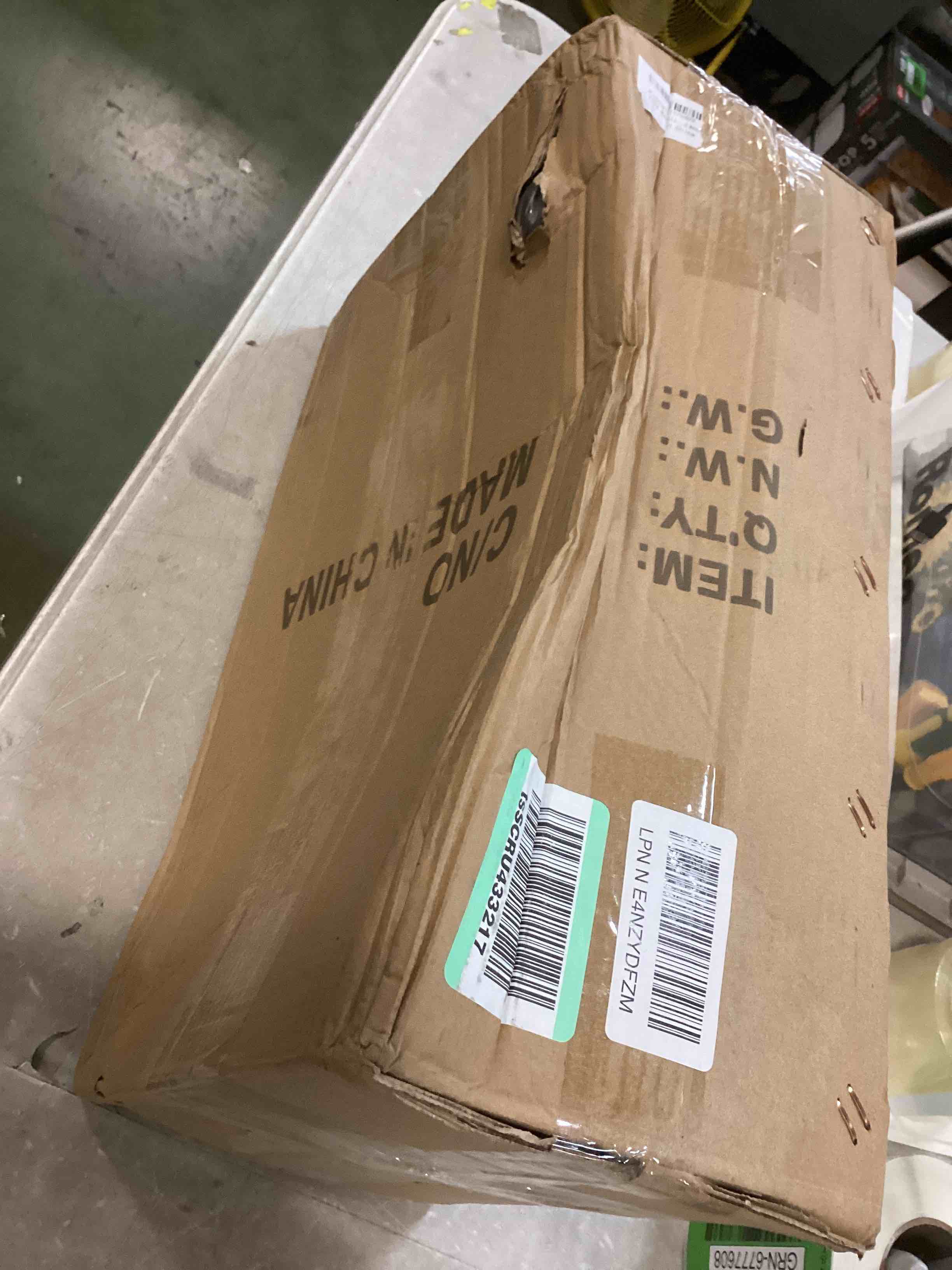 https://s3.amazonaws.com/lotting-images-prod/bidfta/GRN6777605_1721755142127.jpeg