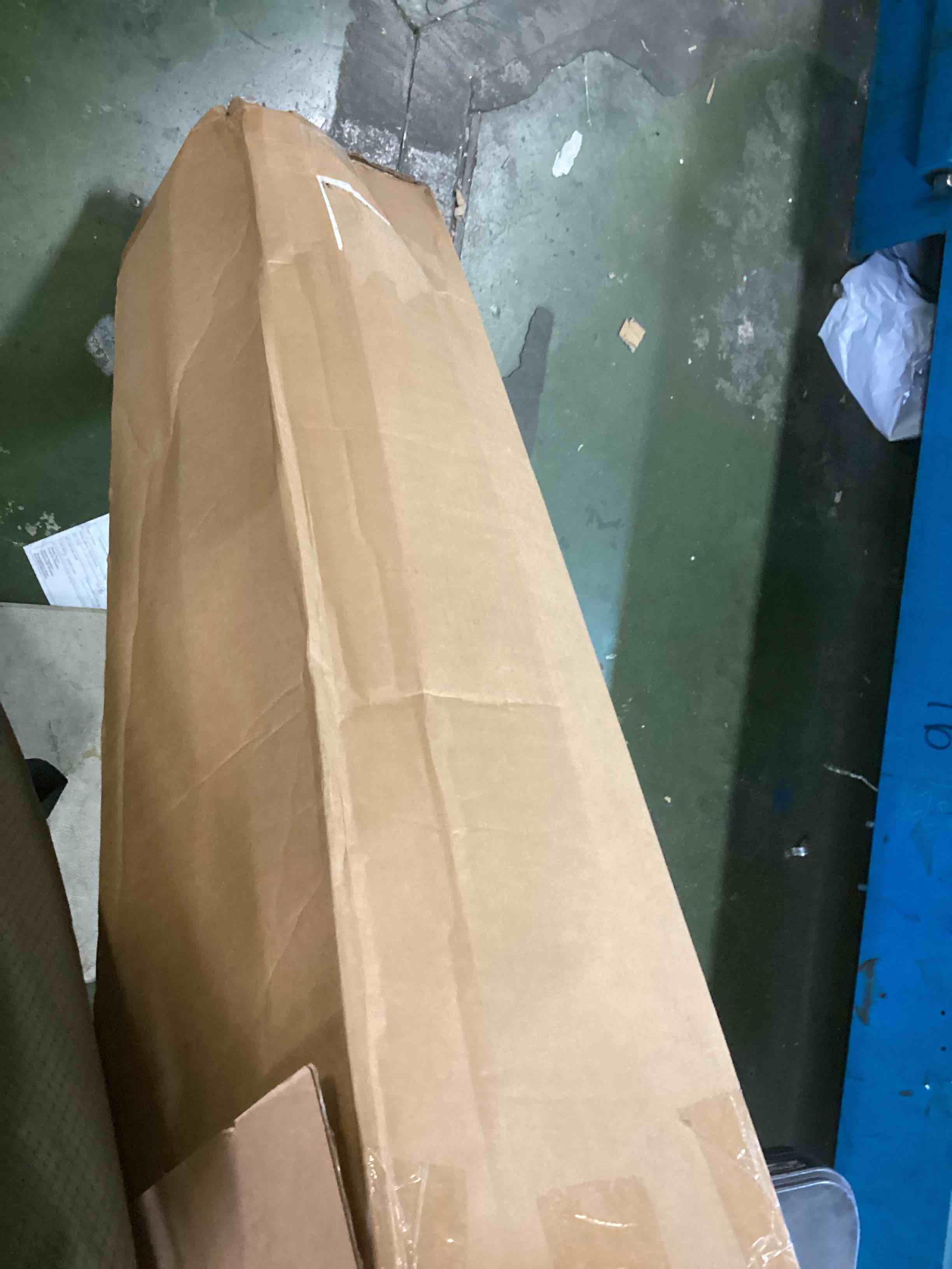 https://s3.amazonaws.com/lotting-images-prod/bidfta/GRN6778205_1721834840970.jpeg