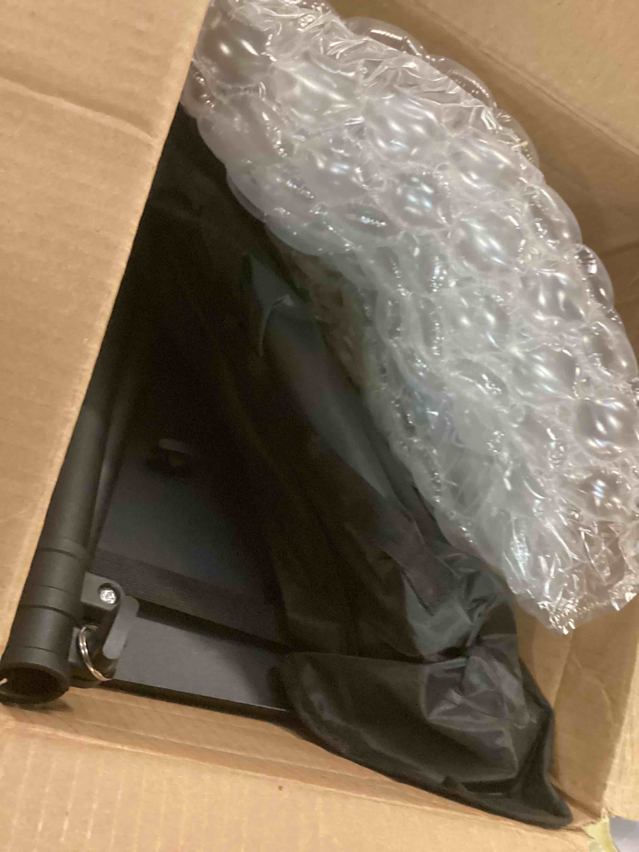 https://s3.amazonaws.com/lotting-images-prod/bidfta/GRN6778637_1721993284507.jpeg