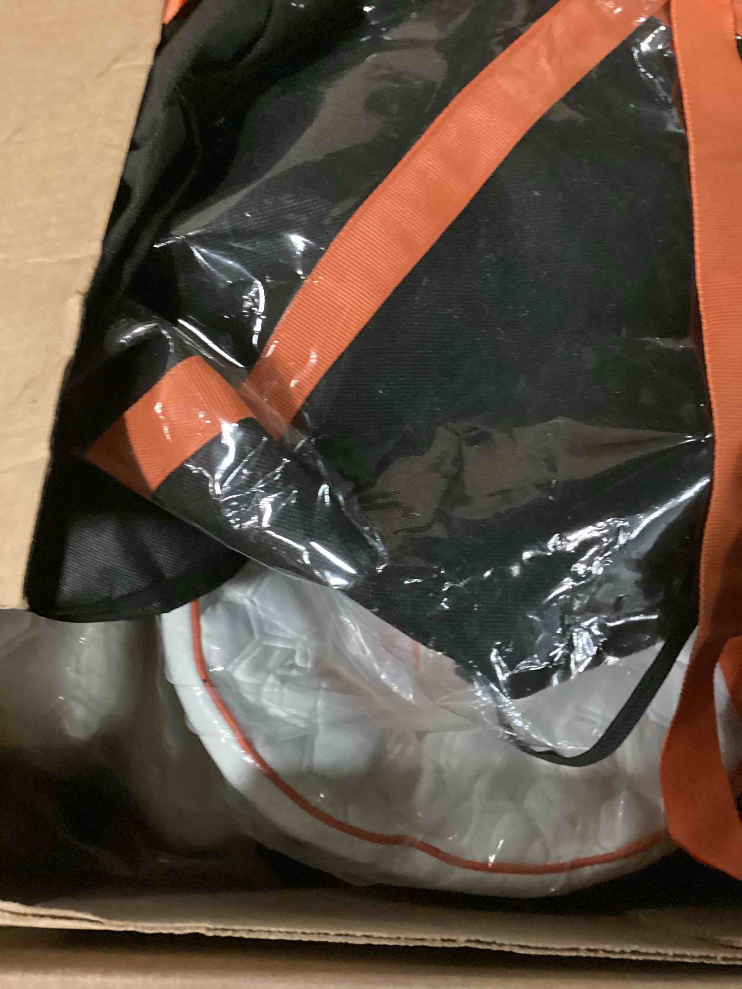 https://s3.amazonaws.com/lotting-images-prod/bidfta/GRN6788054_1736954423905.jpeg