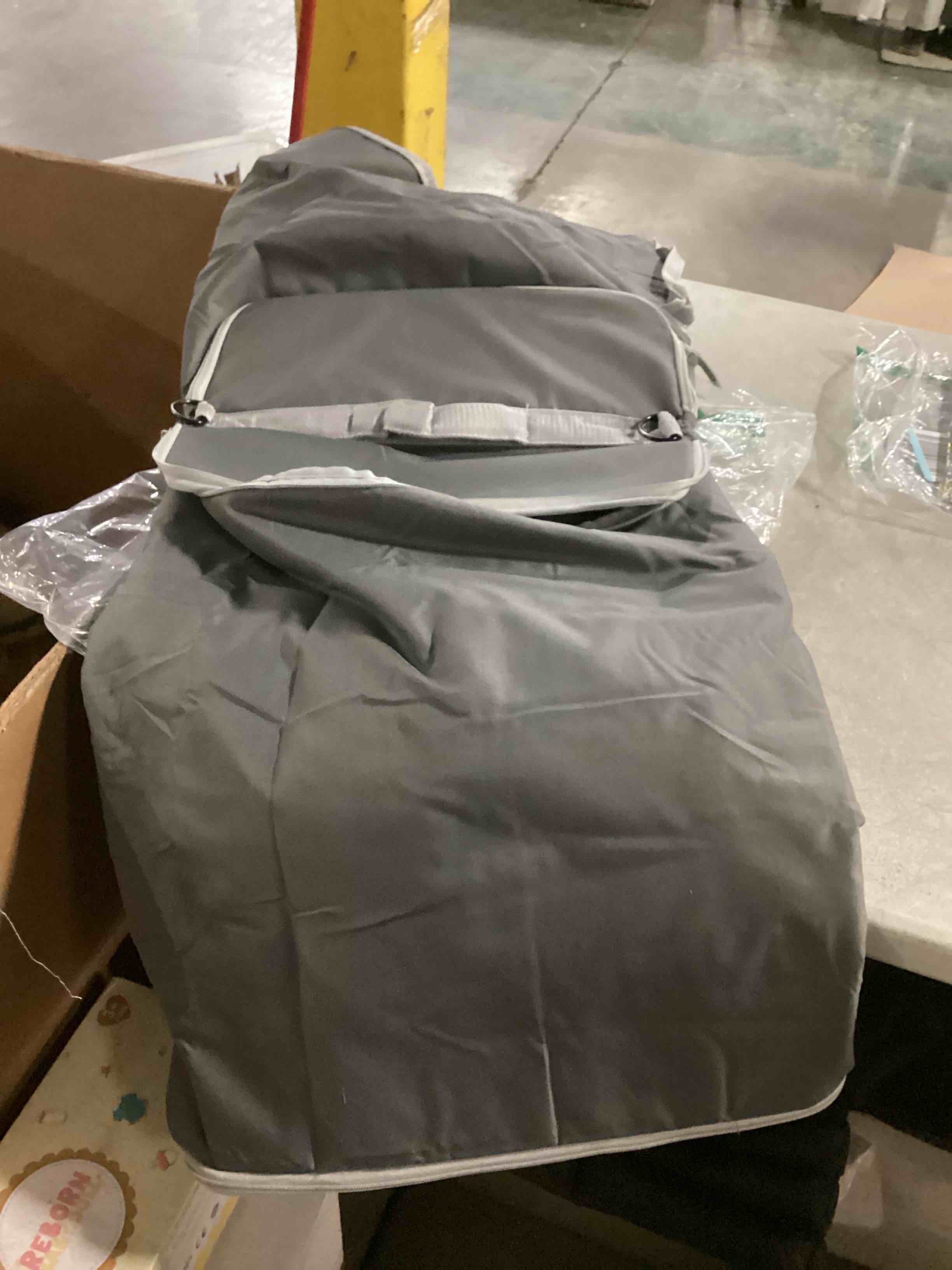 https://s3.amazonaws.com/lotting-images-prod/bidfta/GRN6788204_1737035564706.jpeg