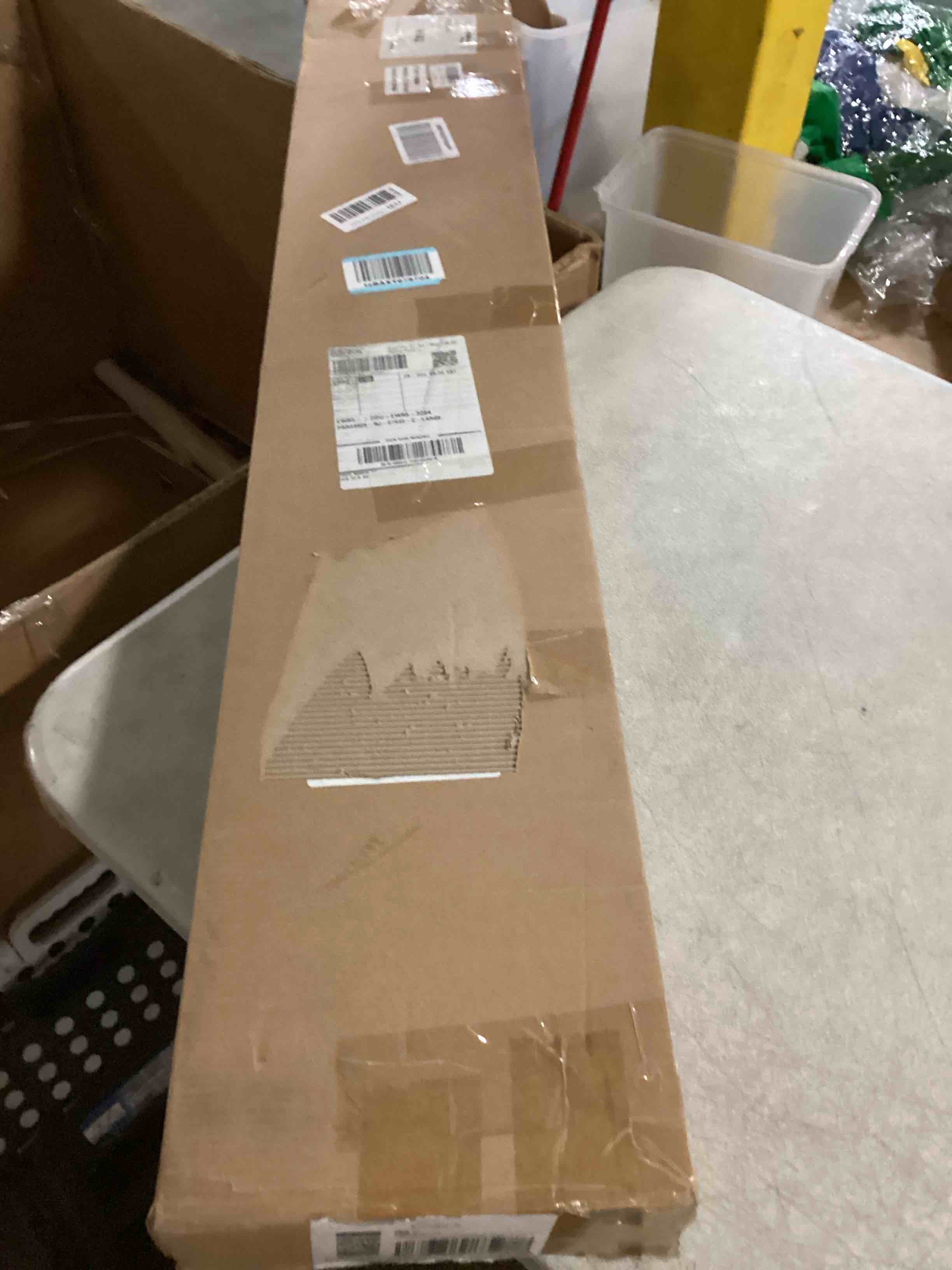 https://s3.amazonaws.com/lotting-images-prod/bidfta/GRN6788547_1737387284912.jpeg