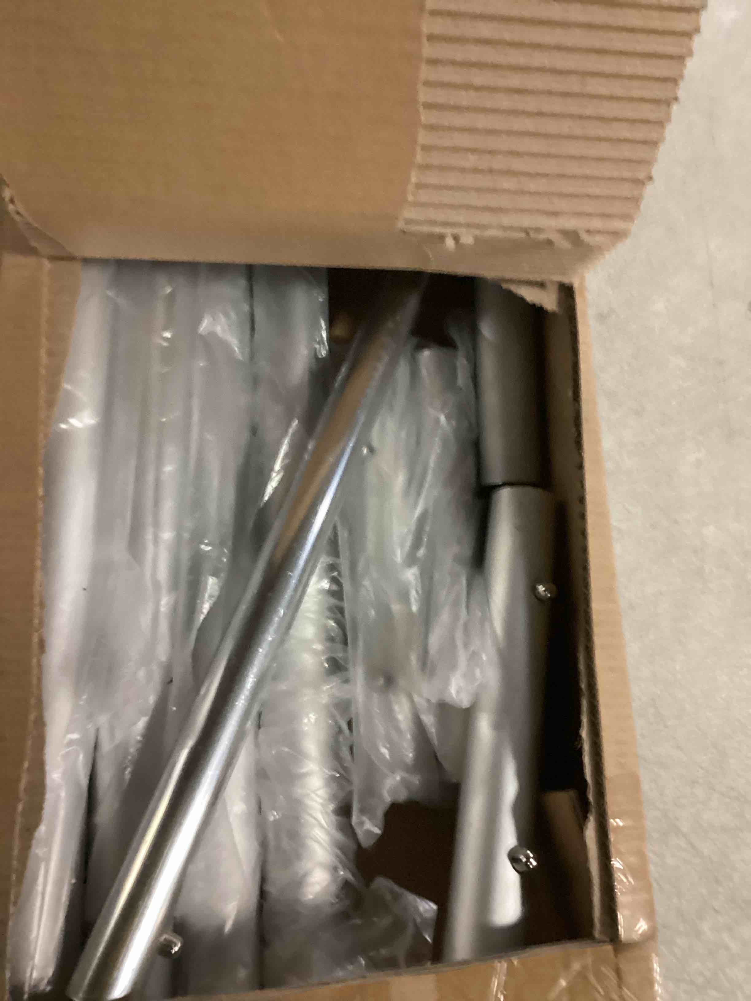 https://s3.amazonaws.com/lotting-images-prod/bidfta/GRN6788547_1737387306522.jpeg
