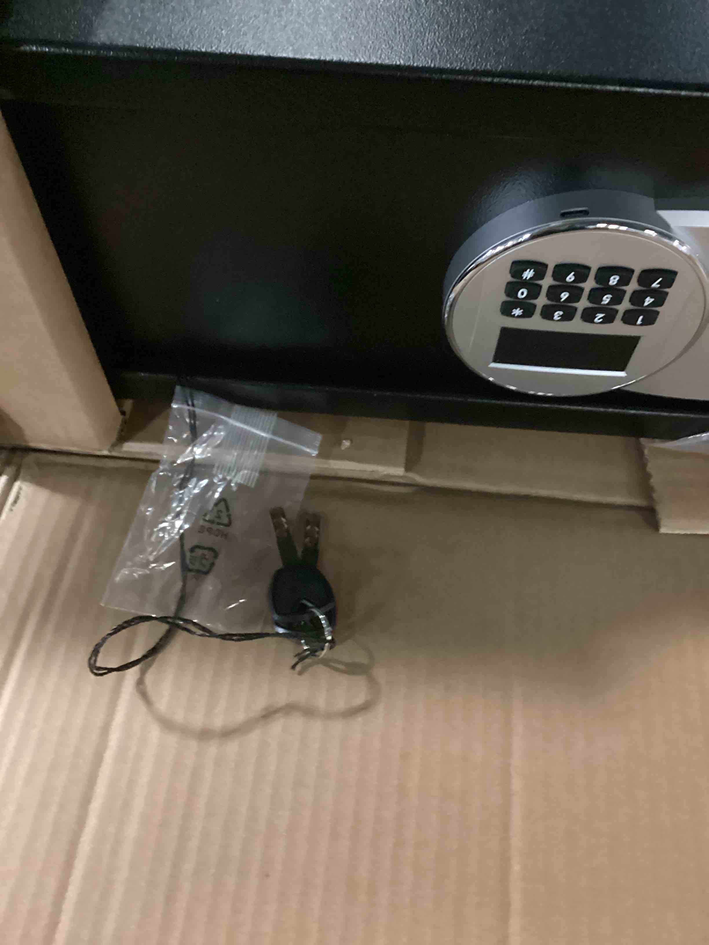 https://s3.amazonaws.com/lotting-images-prod/bidfta/GRN6788558_1737388635555.jpeg