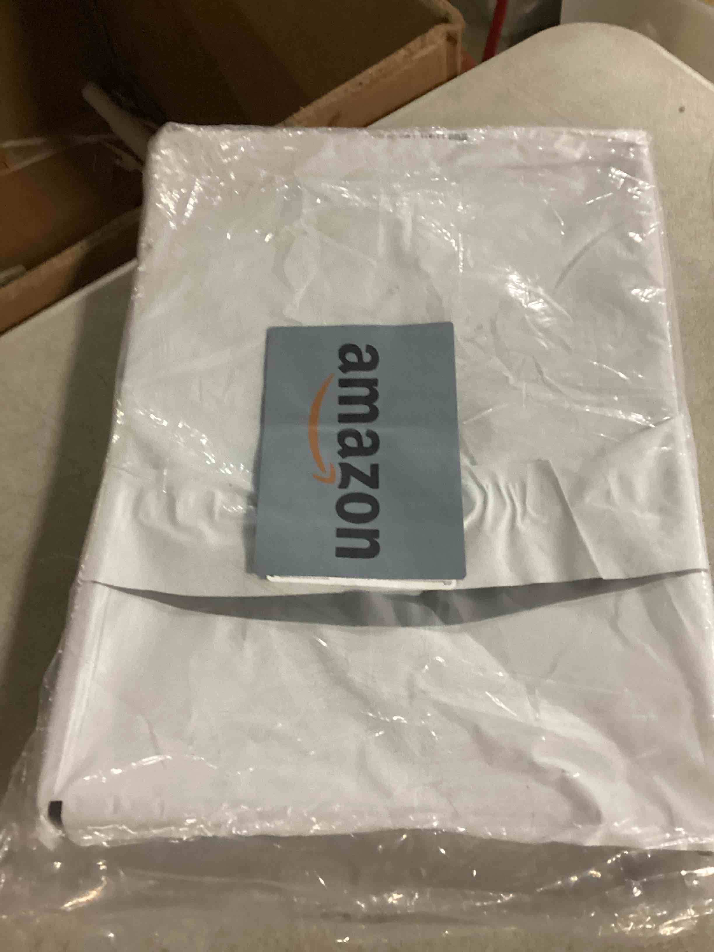 https://s3.amazonaws.com/lotting-images-prod/bidfta/GRN6788604_1737395998992.jpeg