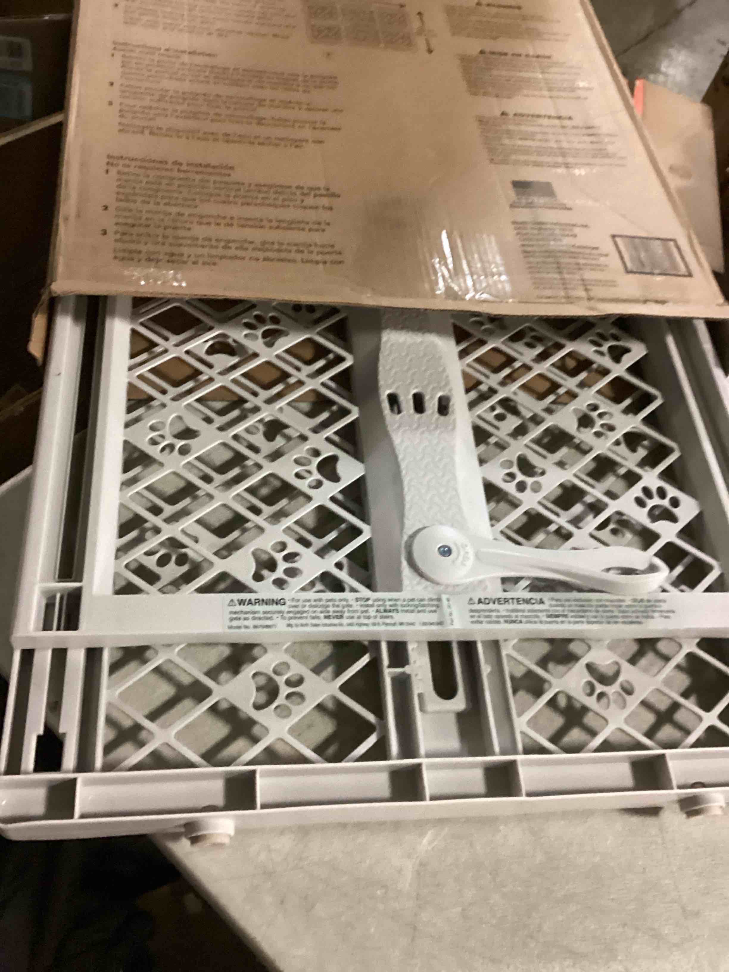 https://s3.amazonaws.com/lotting-images-prod/bidfta/GRN6789020_1737574815908.jpeg