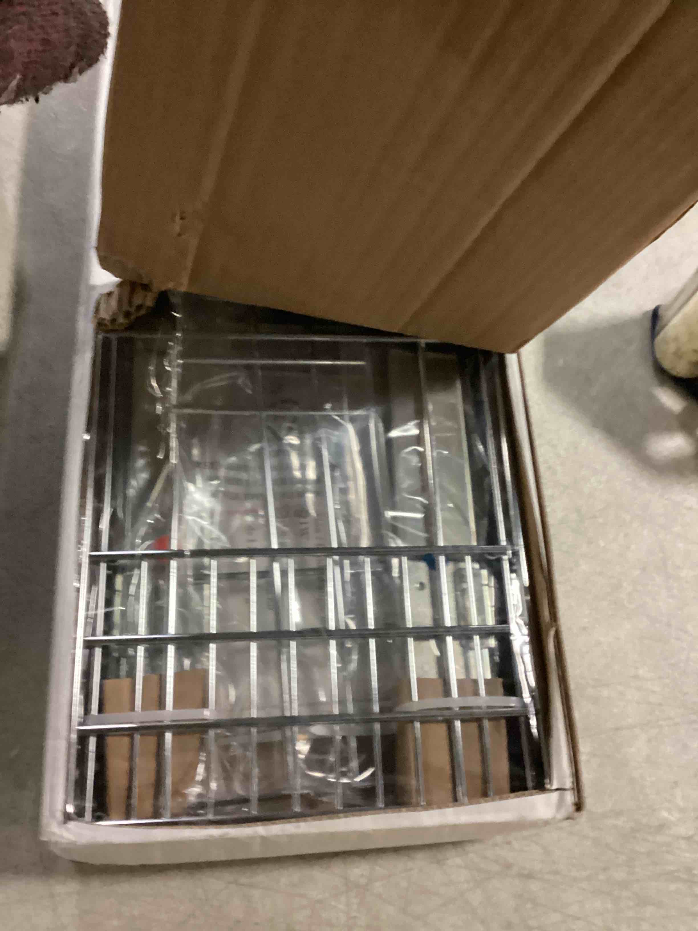 https://s3.amazonaws.com/lotting-images-prod/bidfta/GRN6789159_1737654441441.jpeg