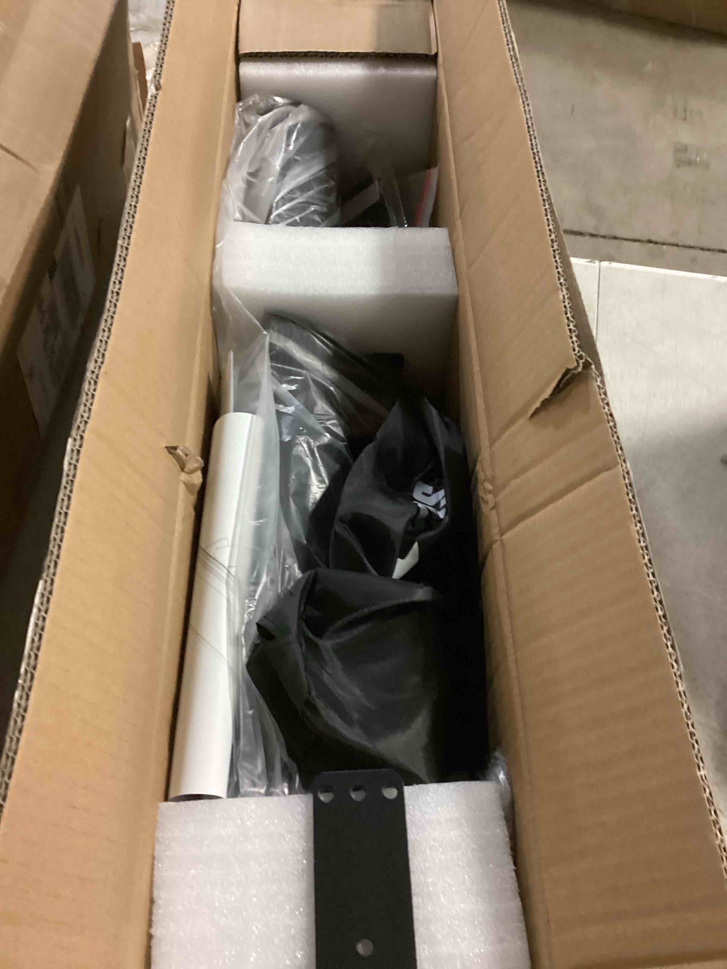 https://s3.amazonaws.com/lotting-images-prod/bidfta/GRN6789247_1737724981718.jpeg