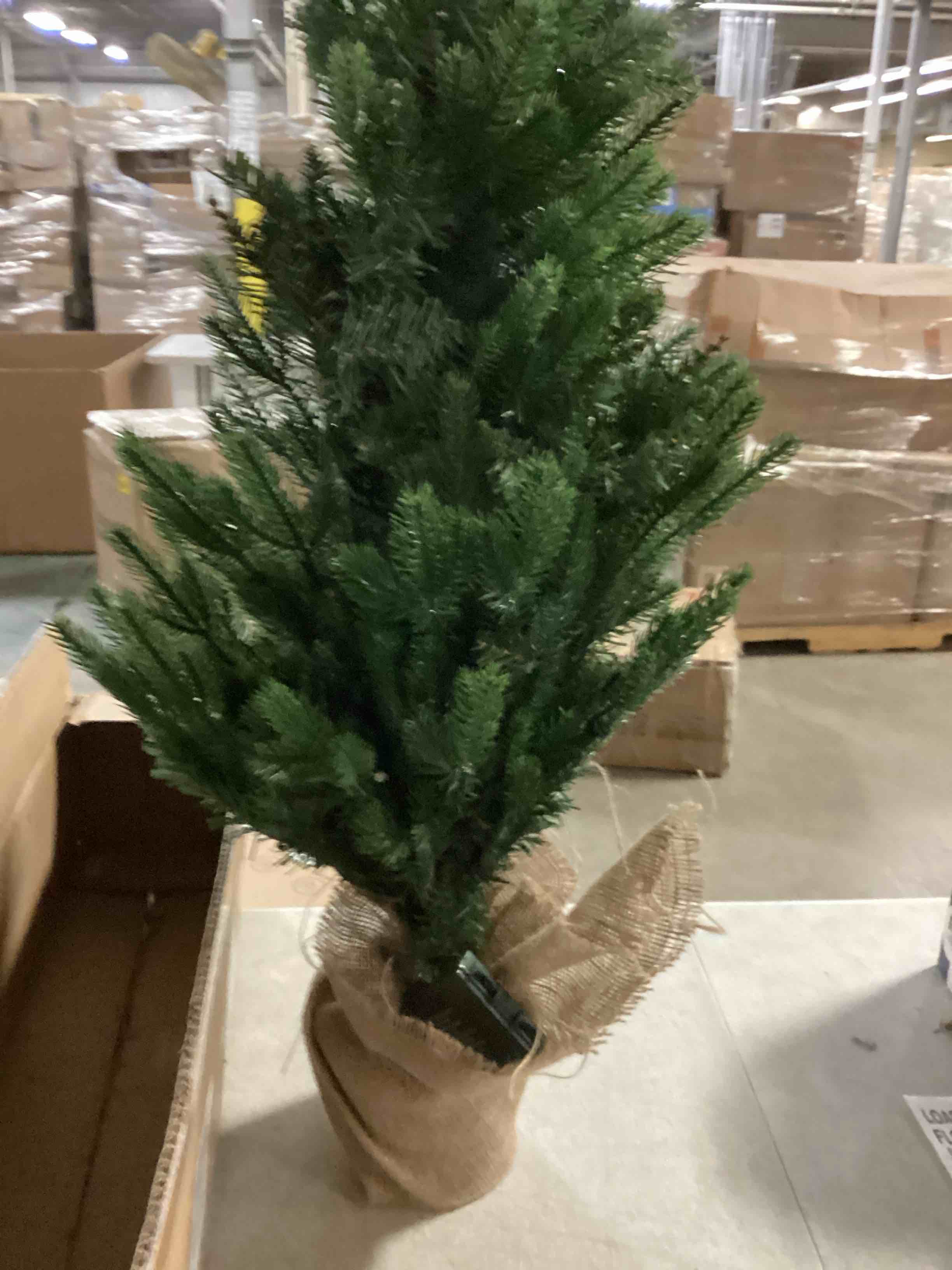 https://s3.amazonaws.com/lotting-images-prod/bidfta/GRN6789249_1737725118524.jpeg