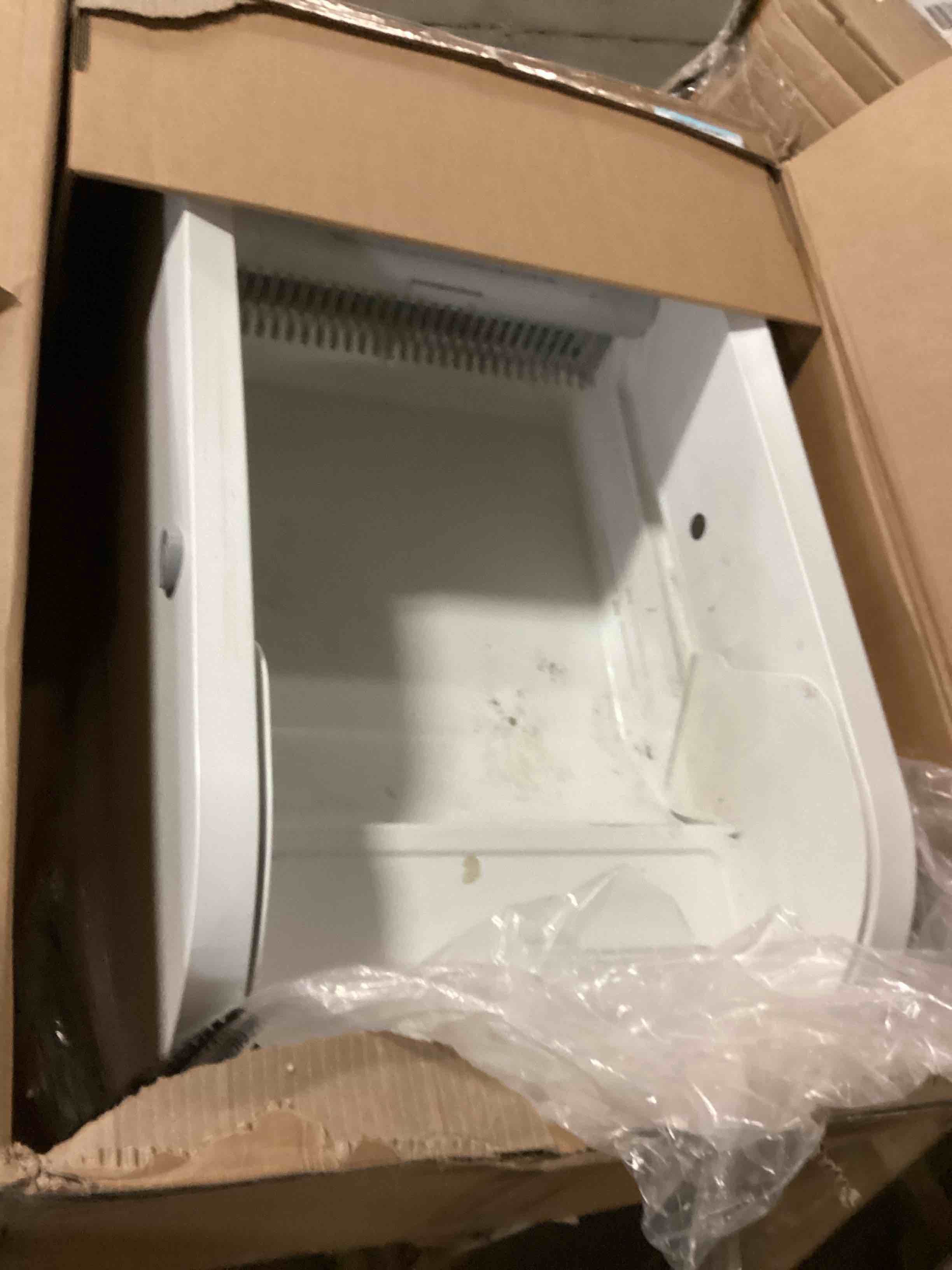 https://s3.amazonaws.com/lotting-images-prod/bidfta/GRN6789263_1737726513784.jpeg