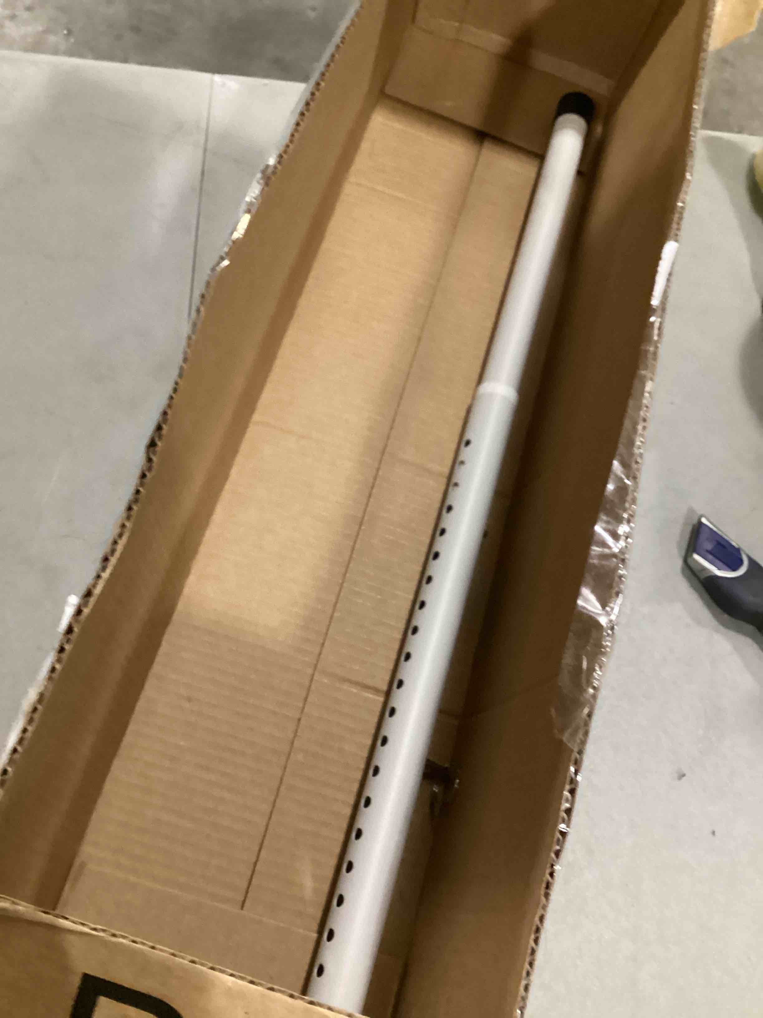 https://s3.amazonaws.com/lotting-images-prod/bidfta/GRN6791288_1737568861468.jpeg