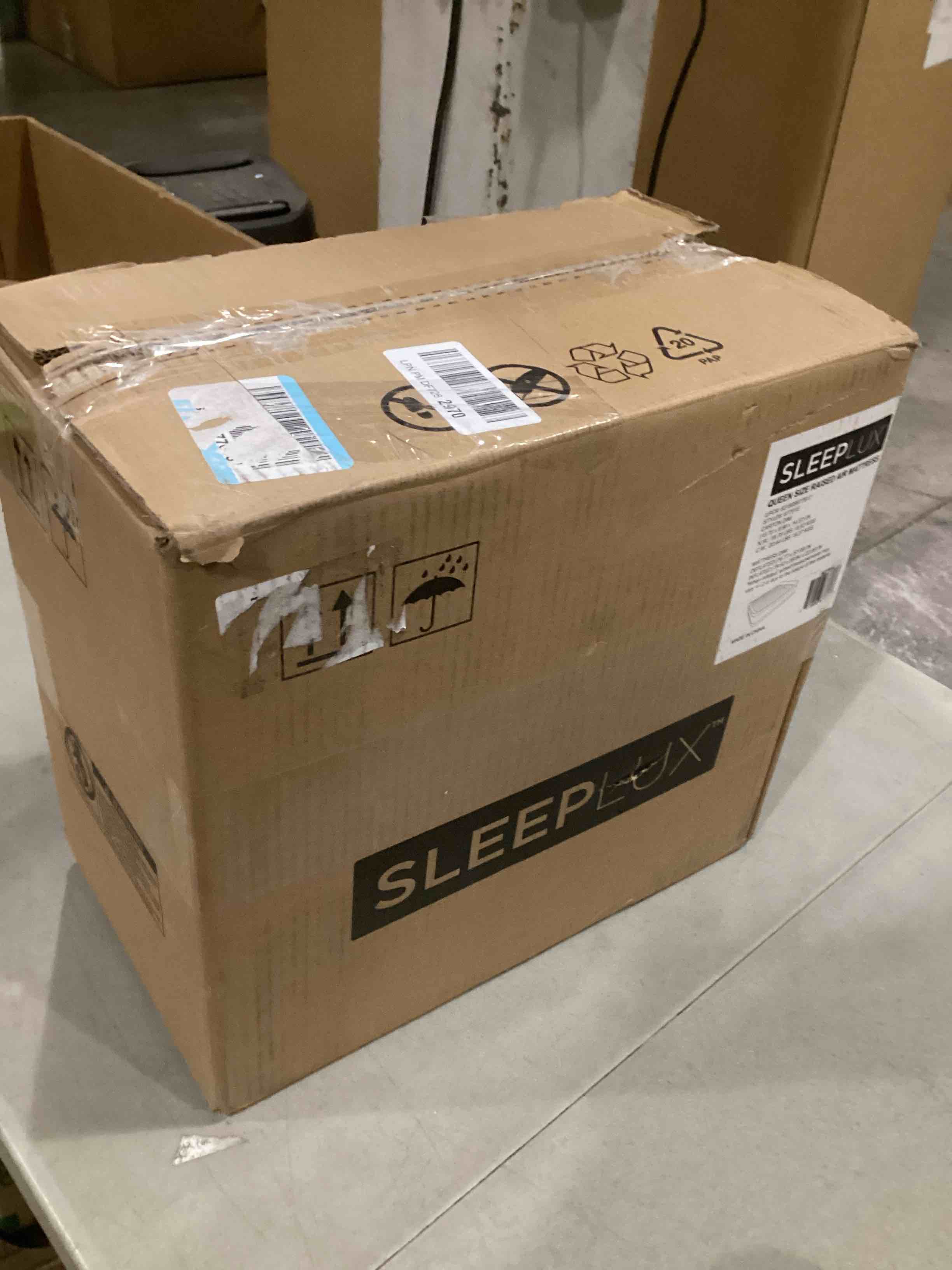 https://s3.amazonaws.com/lotting-images-prod/bidfta/GRN6791605_1737748762856.jpeg