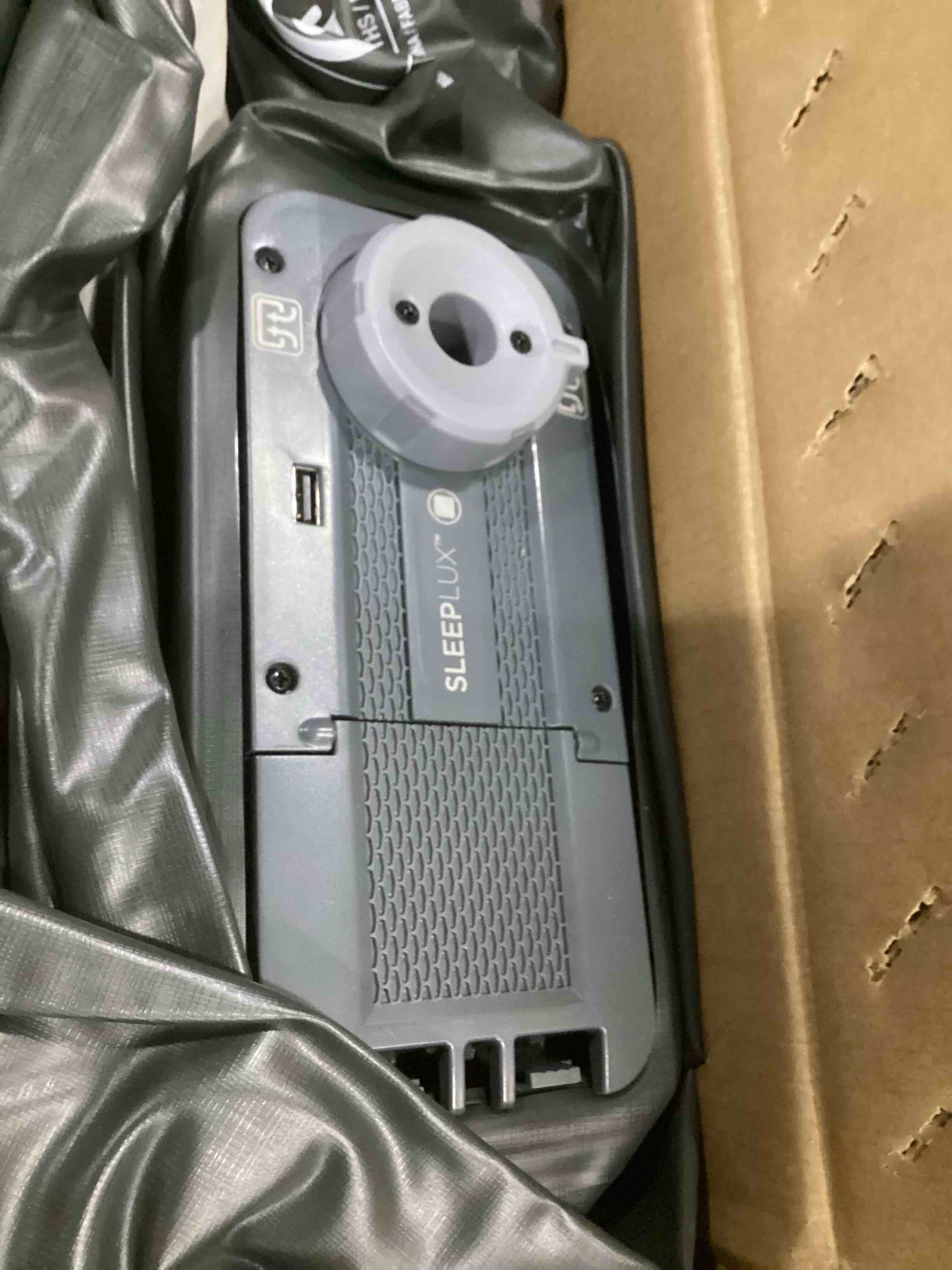 https://s3.amazonaws.com/lotting-images-prod/bidfta/GRN6791605_1737748790682.jpeg