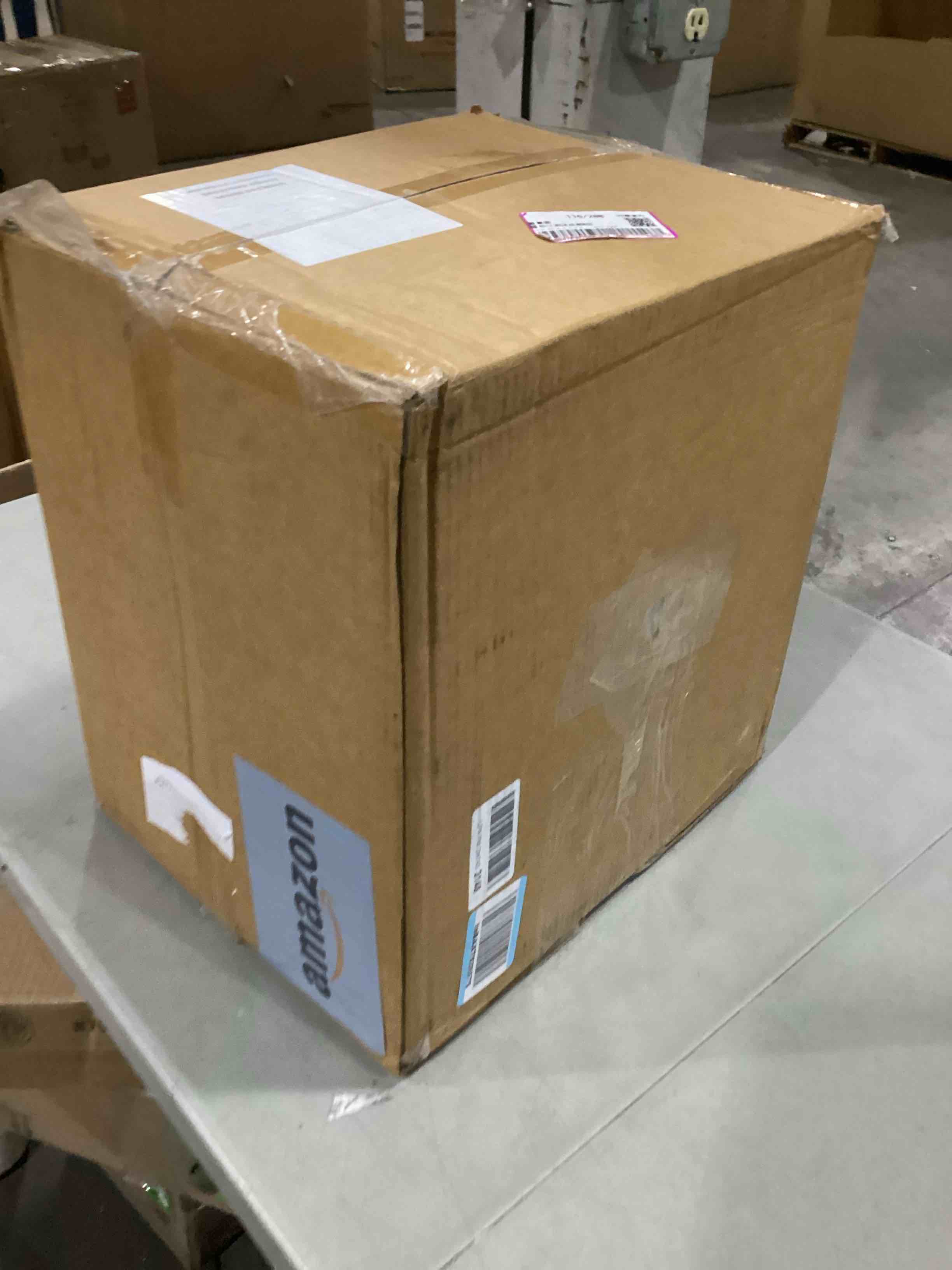 https://s3.amazonaws.com/lotting-images-prod/bidfta/GRN6791912_1738244638229.jpeg