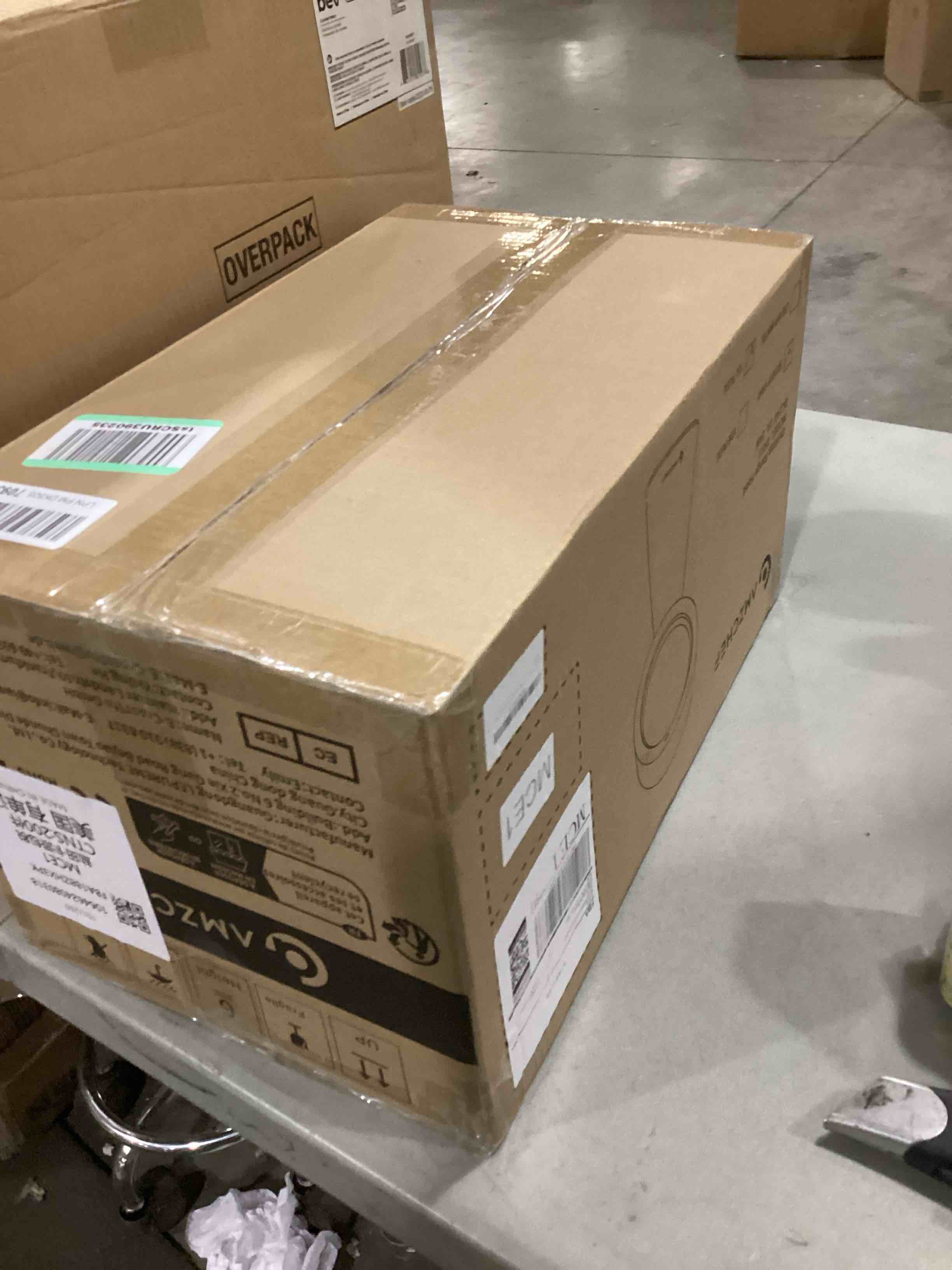 https://s3.amazonaws.com/lotting-images-prod/bidfta/GRN6791970_1738255423342.jpeg
