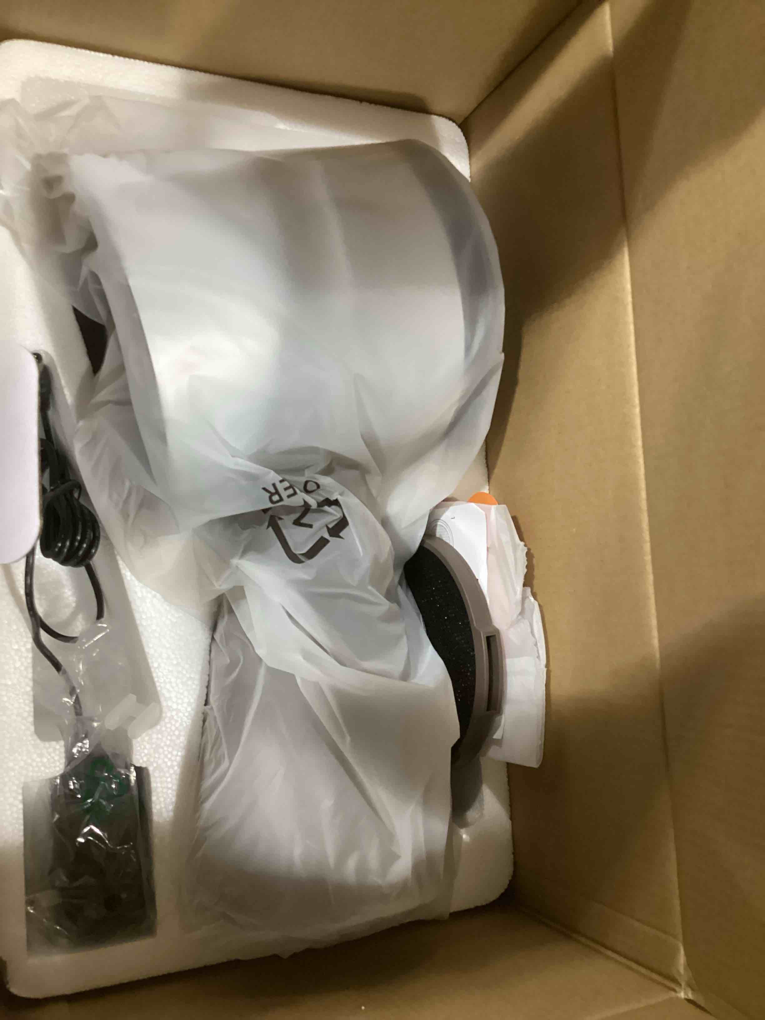 https://s3.amazonaws.com/lotting-images-prod/bidfta/GRN6791970_1738255487043.jpeg